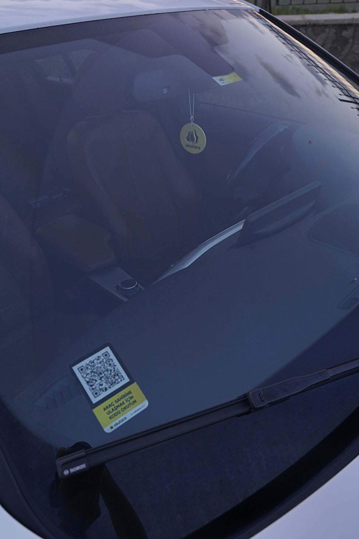 Akıllı Araç Cam Qr Kimlik Etiketi - 2 Adet