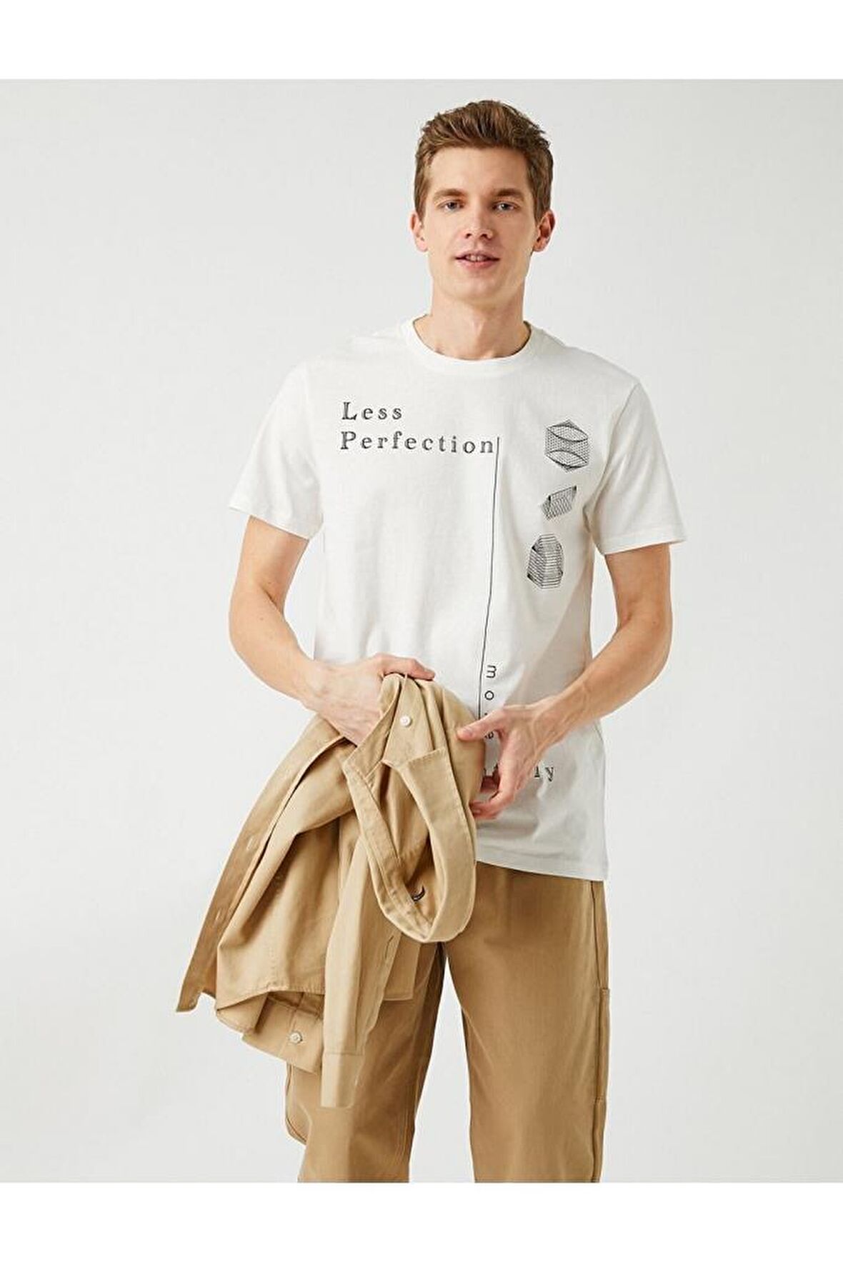 Koton Erkek Slim Fit Baskılı Tişört 