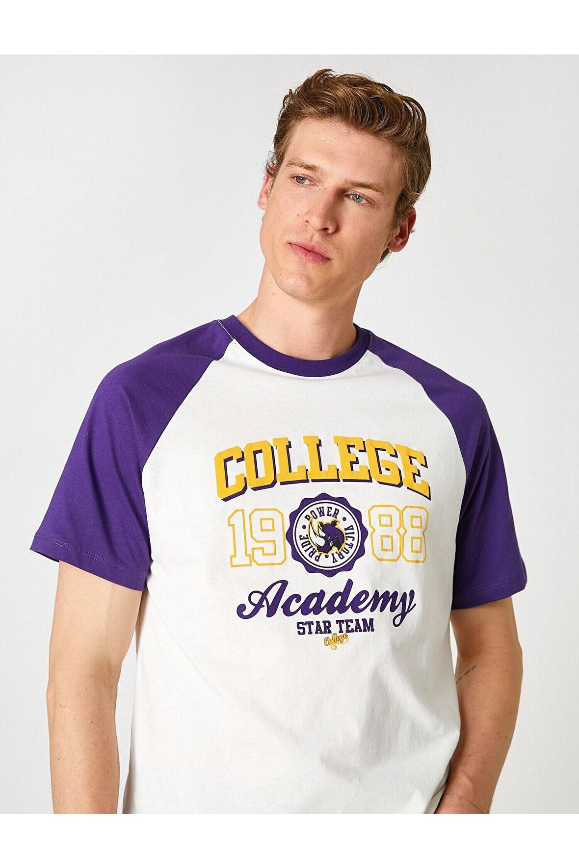 Reglan Kol Kolej Baskılı Tişört