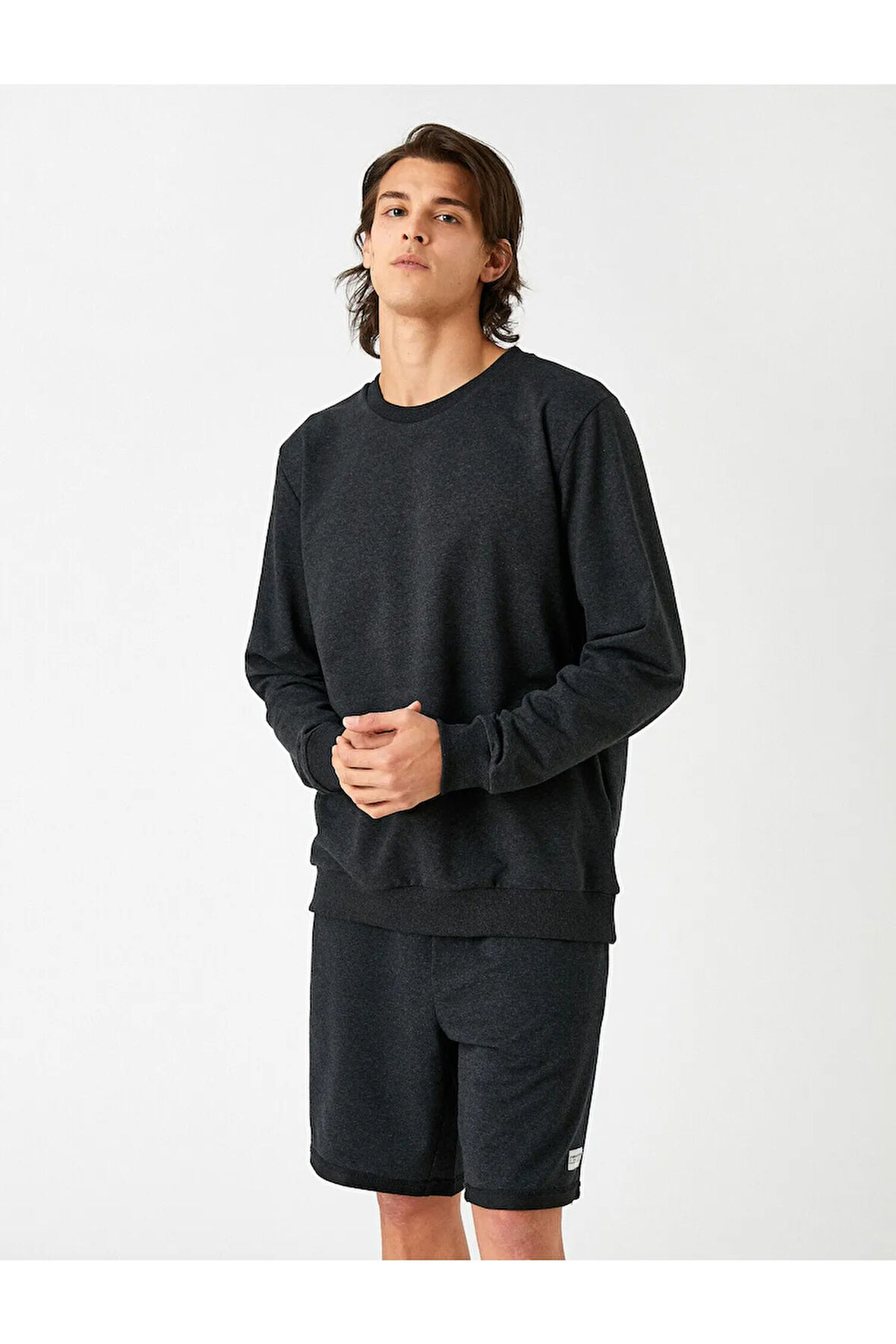 Basic Sweatshirt