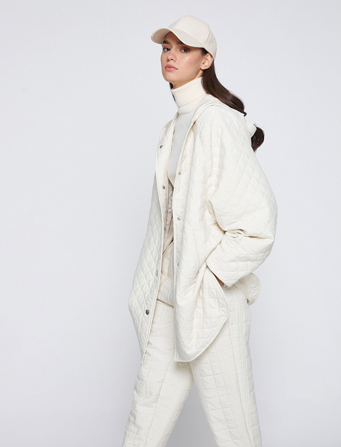 Kapüşonlu Kapitone Anorak Cepli