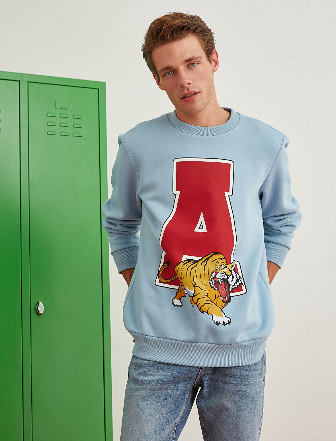 Bisiklet Yaka Sweatshirt Baskılı Şardonlu