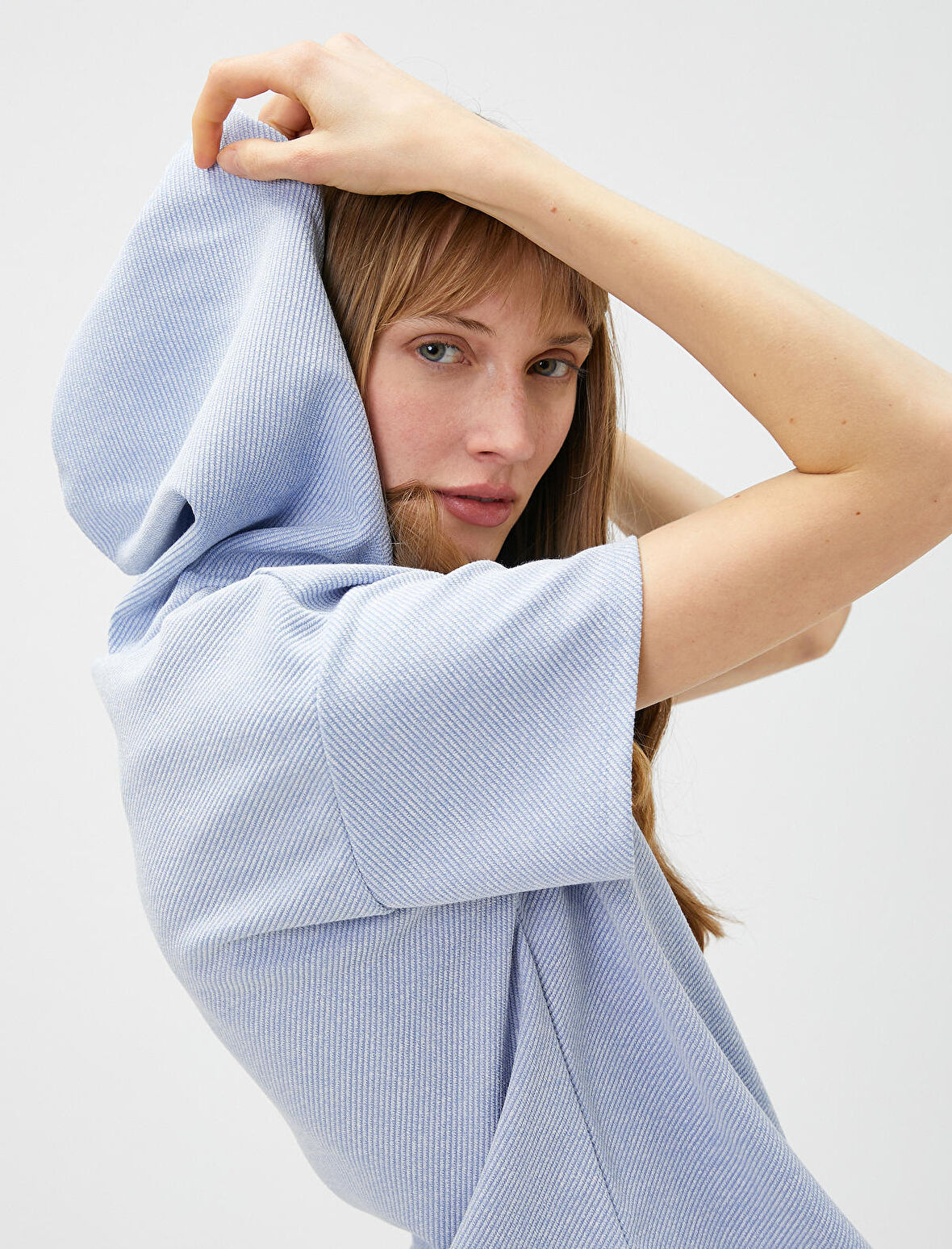 Kısa Kollu Sweatshirt Kapüşonlu