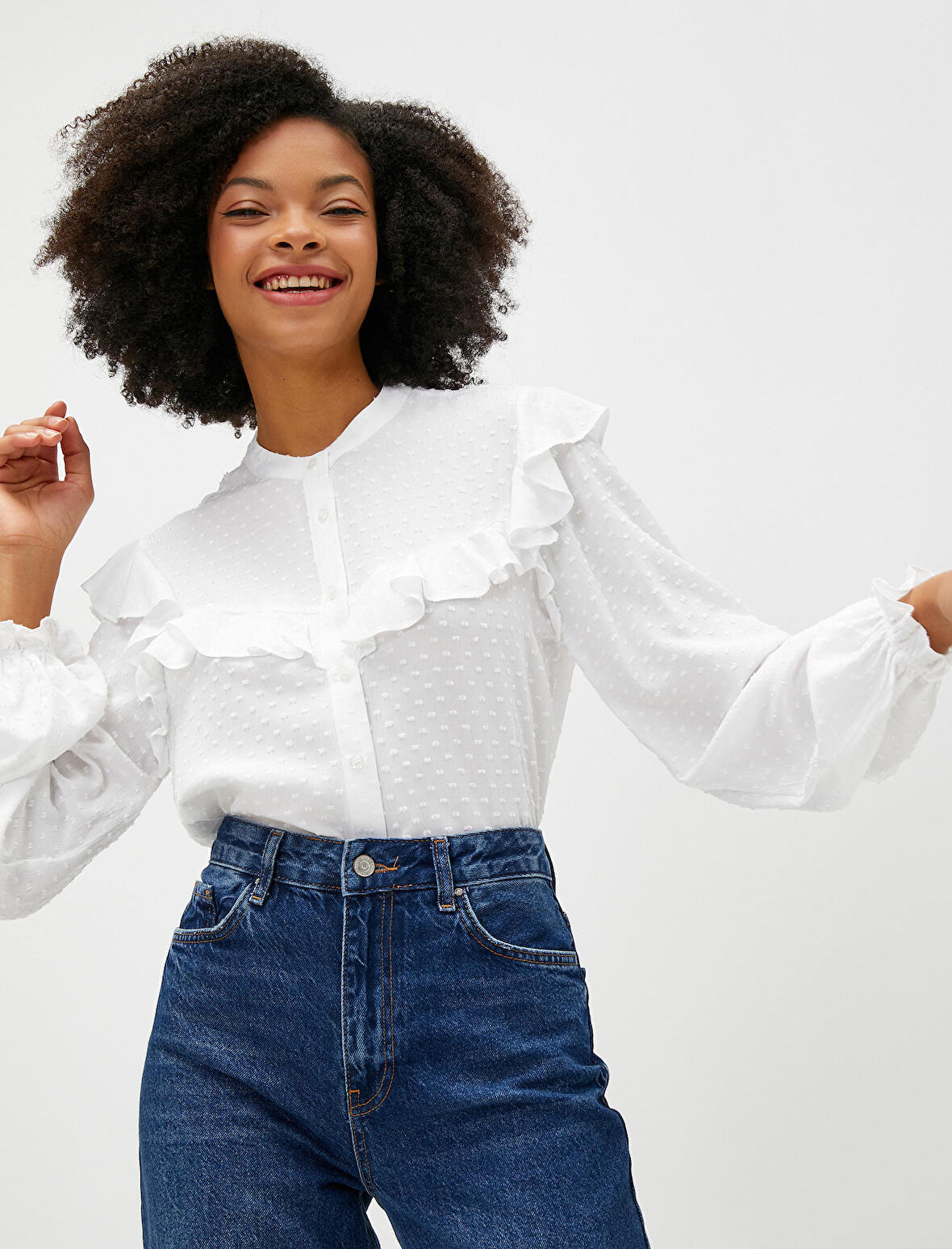 Balon Kollu Bluz Viskon Bisiklet Yaka Fırfırlı Düğmeli