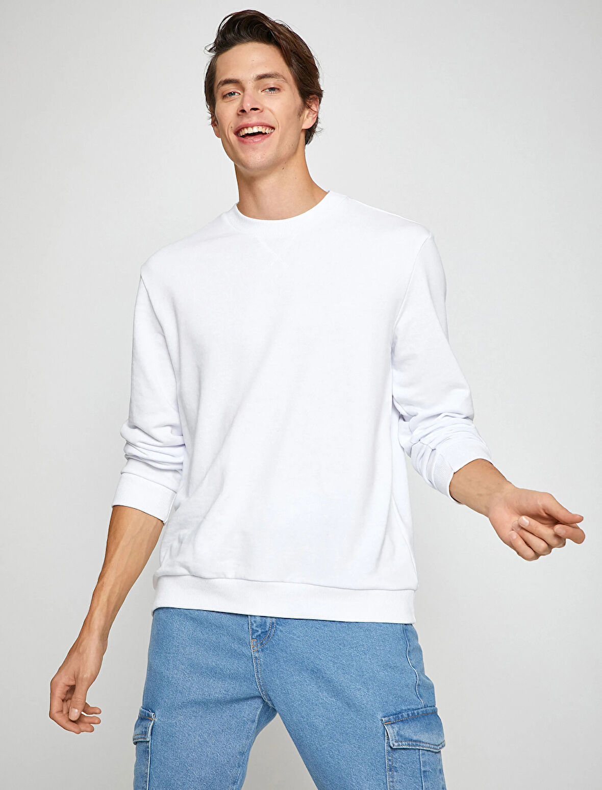 Basic Bisiklet Yaka Sweatshirt Uzun Kollu