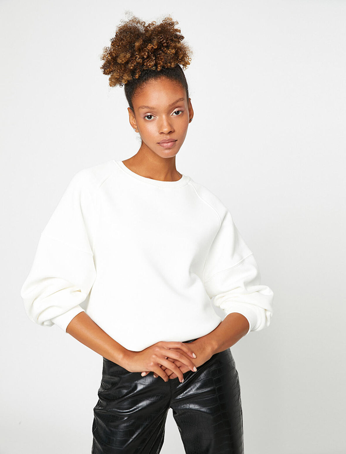 Oversize Sweatshirt Bisiklet Yaka Uzun Kollu