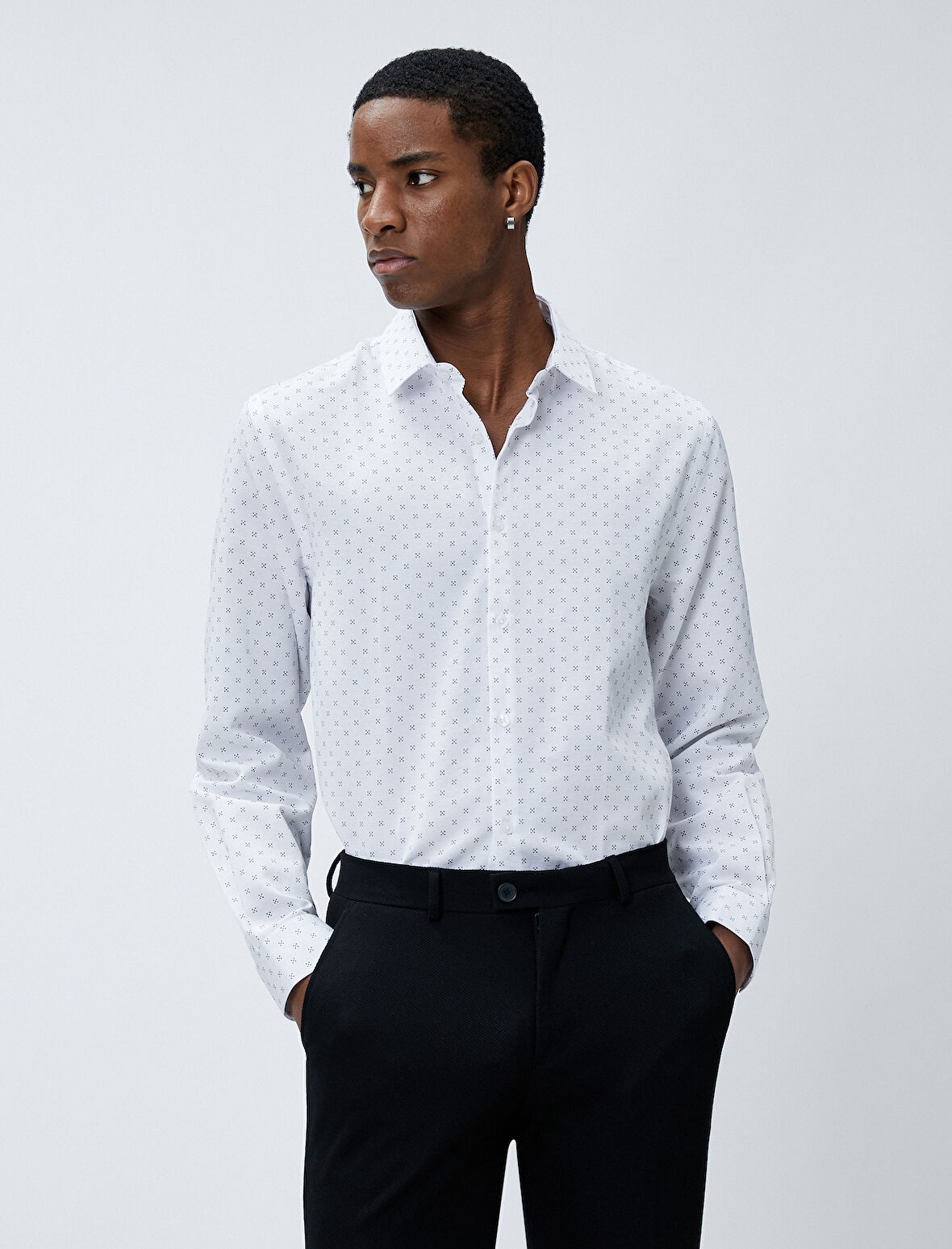 Spor Gömlek Geometrik Detaylı Klasik Yaka Slim Fit Non Iron