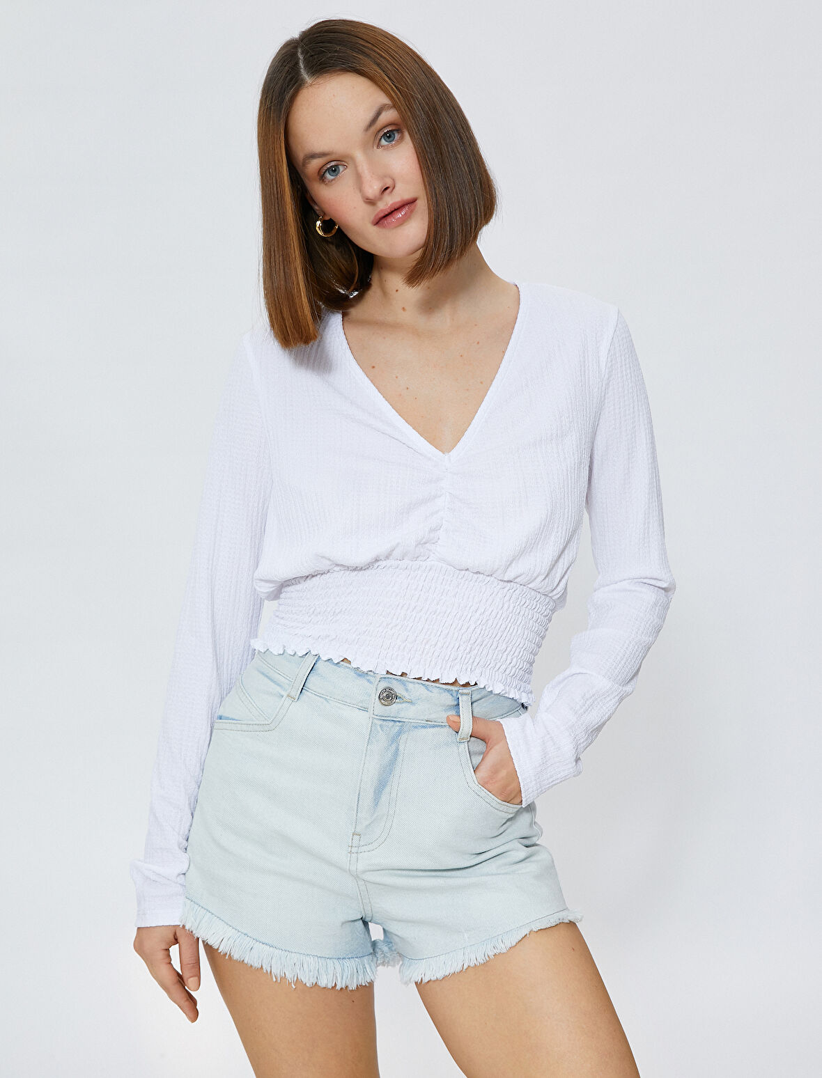 Gipeli Crop Bluz V Yaka Uzun Kollu