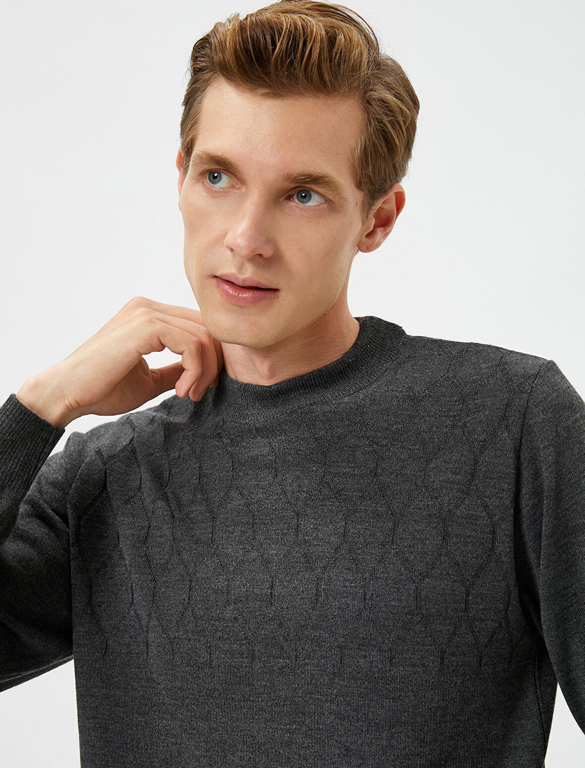 Bisiklet Yaka Kazak Slim Fit Dokulu Ribanalı Uzun Kollu