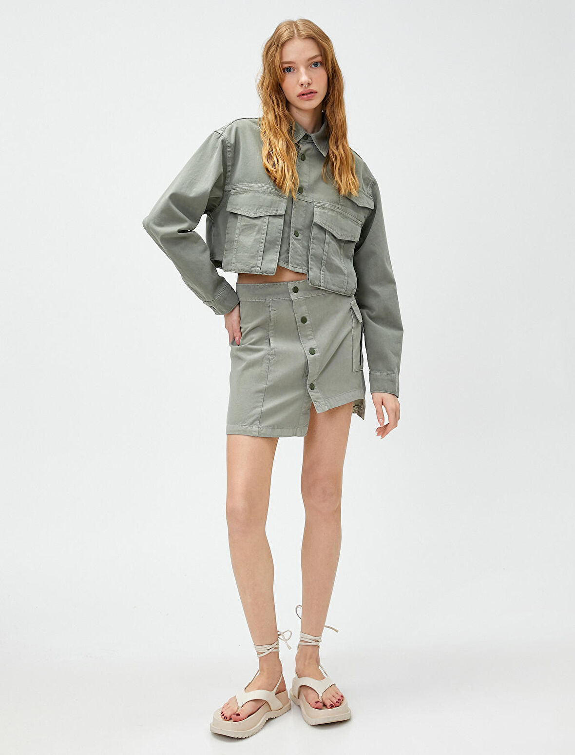 Cep Detaylı Mini Kot Etek