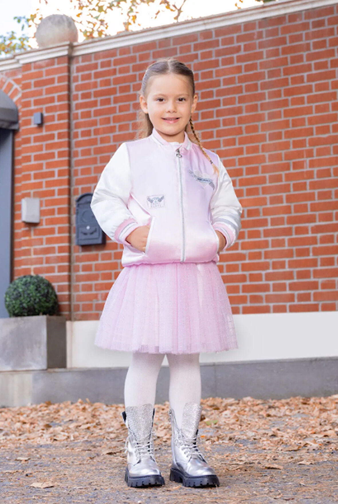 Kız Çocuk Kalpli Pullu Nakışlı Saten Kolej Ceket MNT25K233