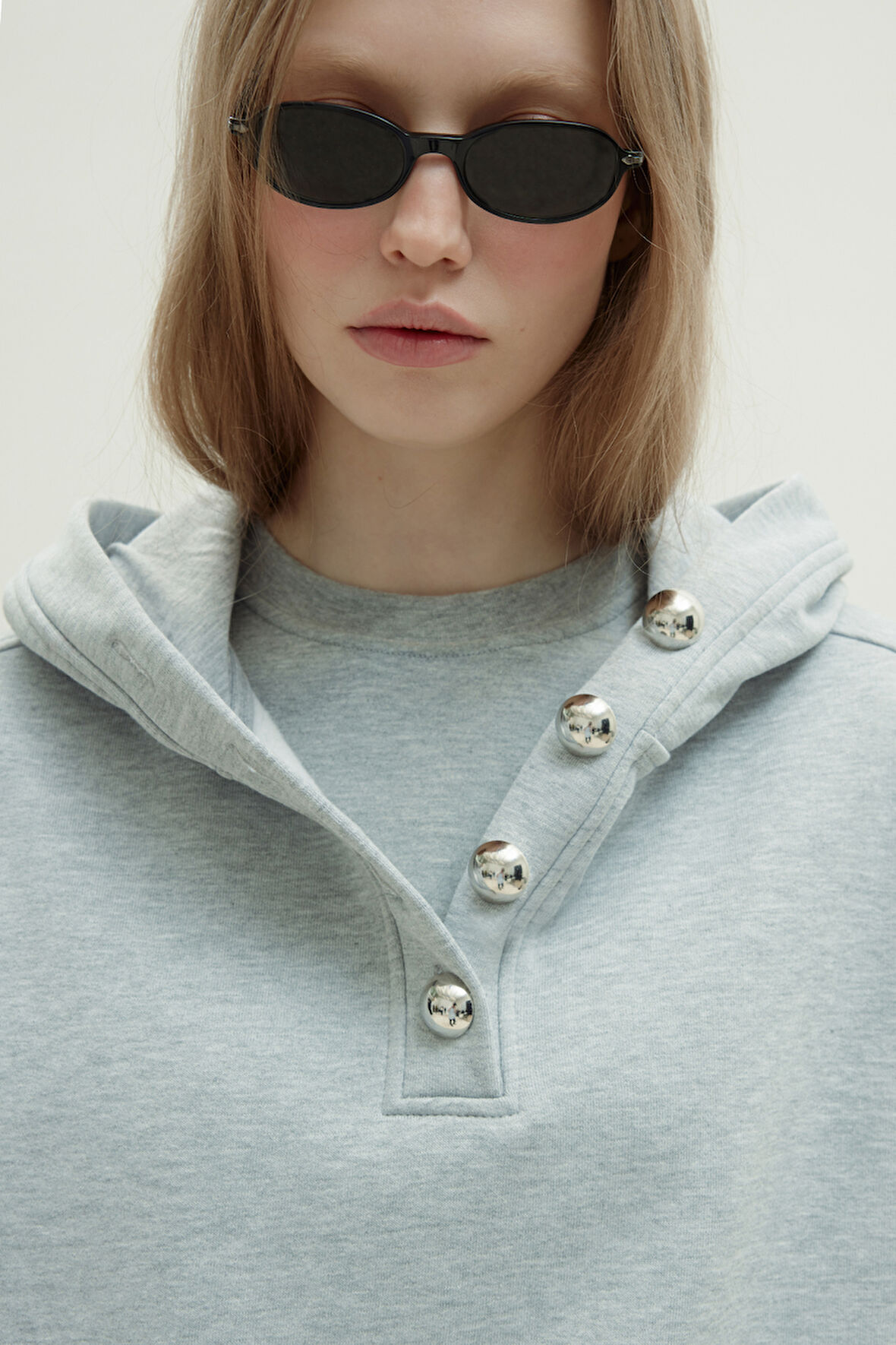 Gri Gala Düğmeli Oversize Sweatshirt