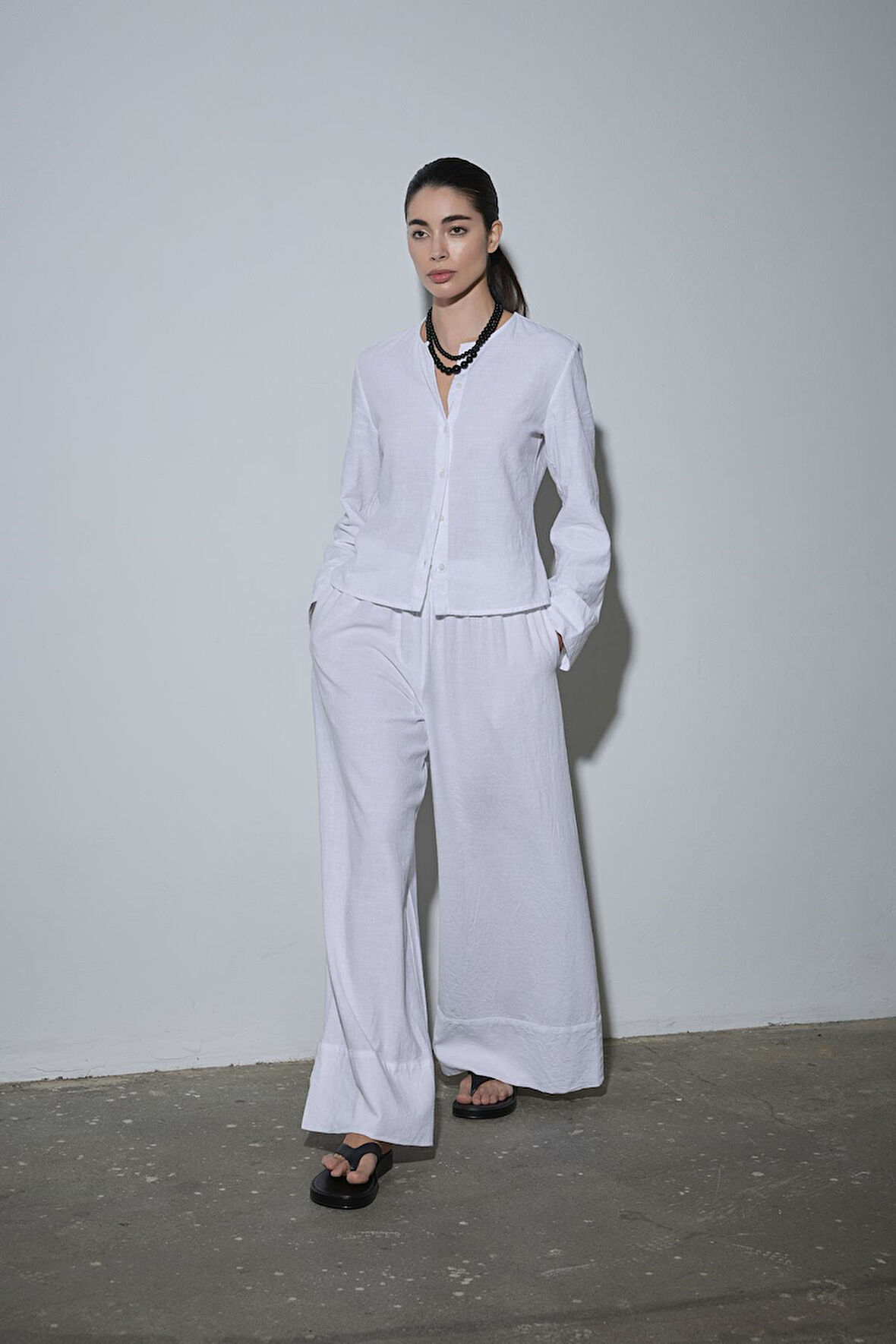 Beyaz Lizi Keten Gömlek