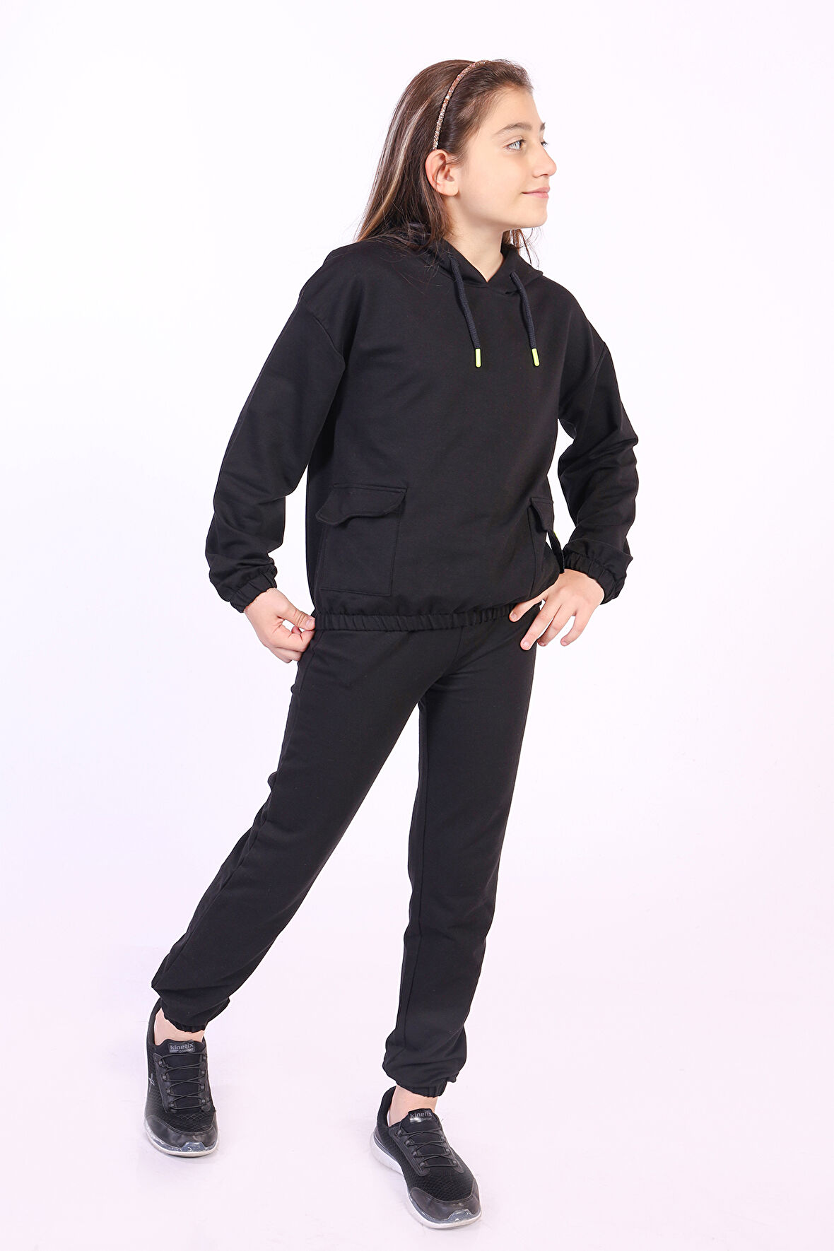 Toontoy Kız Çocuk Cepli Armalı Eşofman Takım