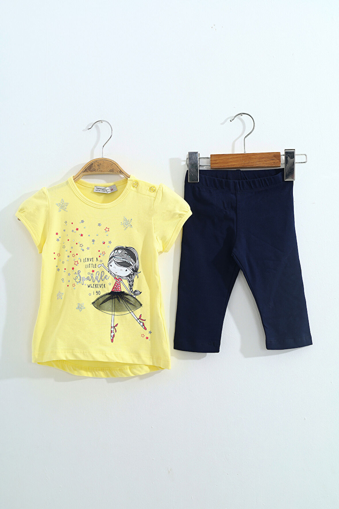 Toontoy Kız Çocuk Pale Danslı Kız Baskılı Kaprili Takım