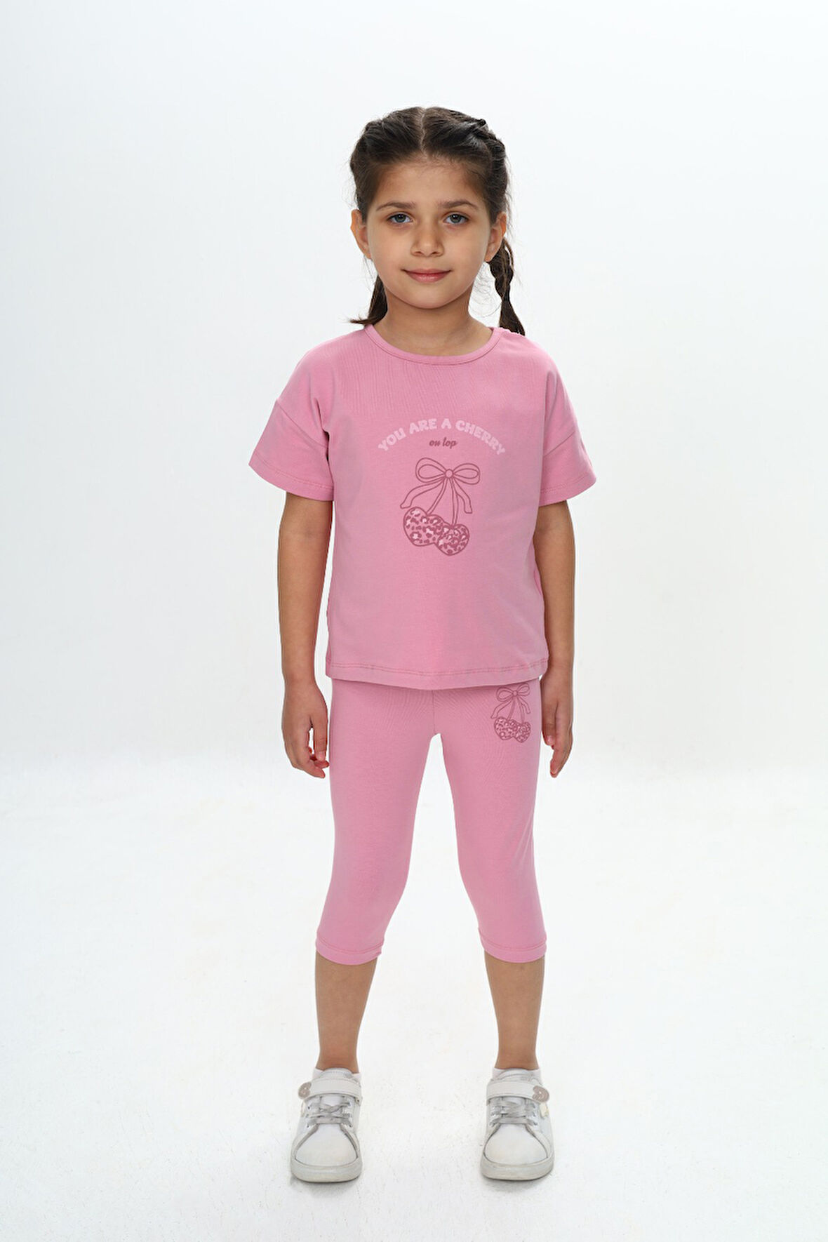 Toontoy Kız Çocuk Kalpli Fiyonk Baskılı Kaprili Takım