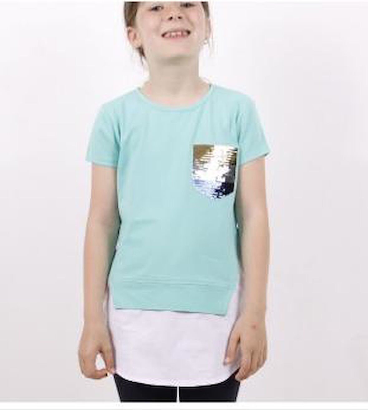 Toontoy Kız Çocuk Göğsü Cepli Pul Nakışlı Tişört