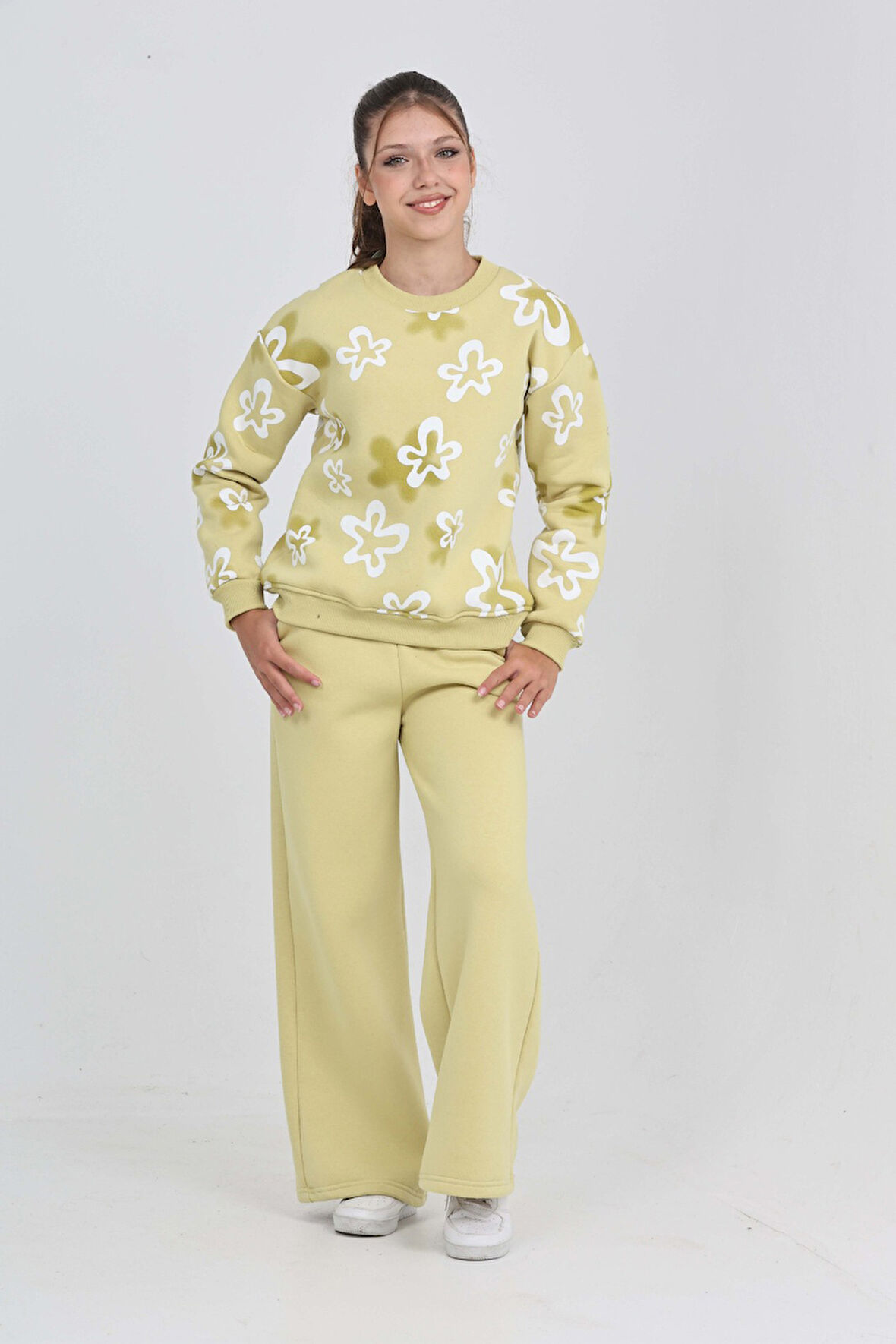 Toontoy Kız Çocuk Çiçek Baskılı Eşofman Takım