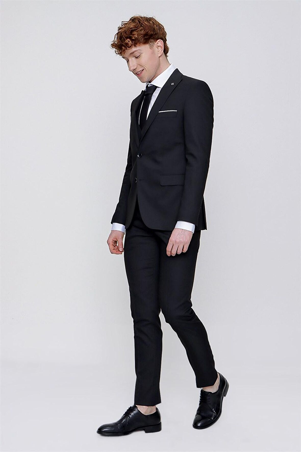 Morven Erkek Siyah Martin Yelekli Jakarlı Slim Fit Dar Kesim 6 Drop Takım Elbise