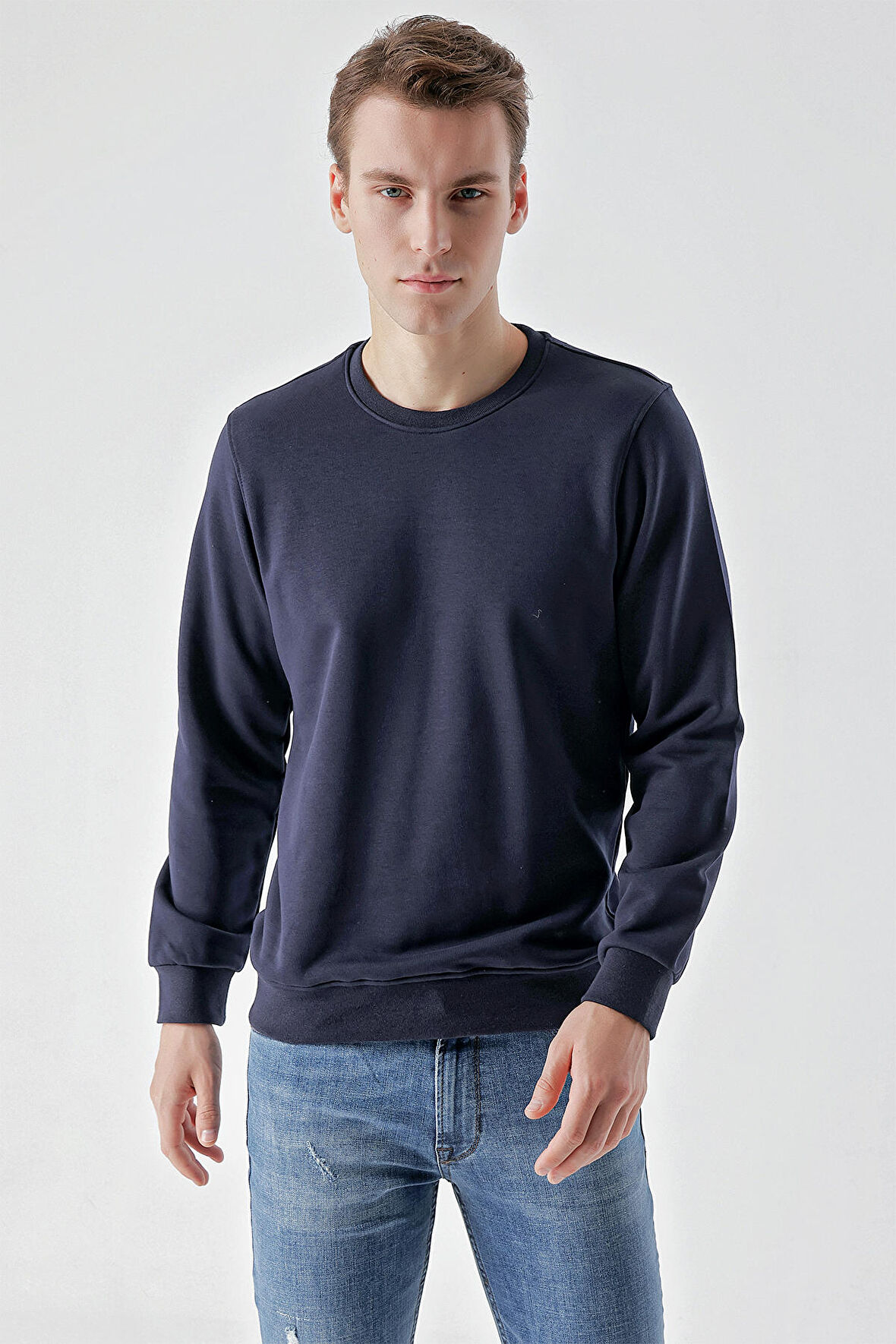  Erkek Lacivert Basic Bisiklet Yaka Sweat-Shirt