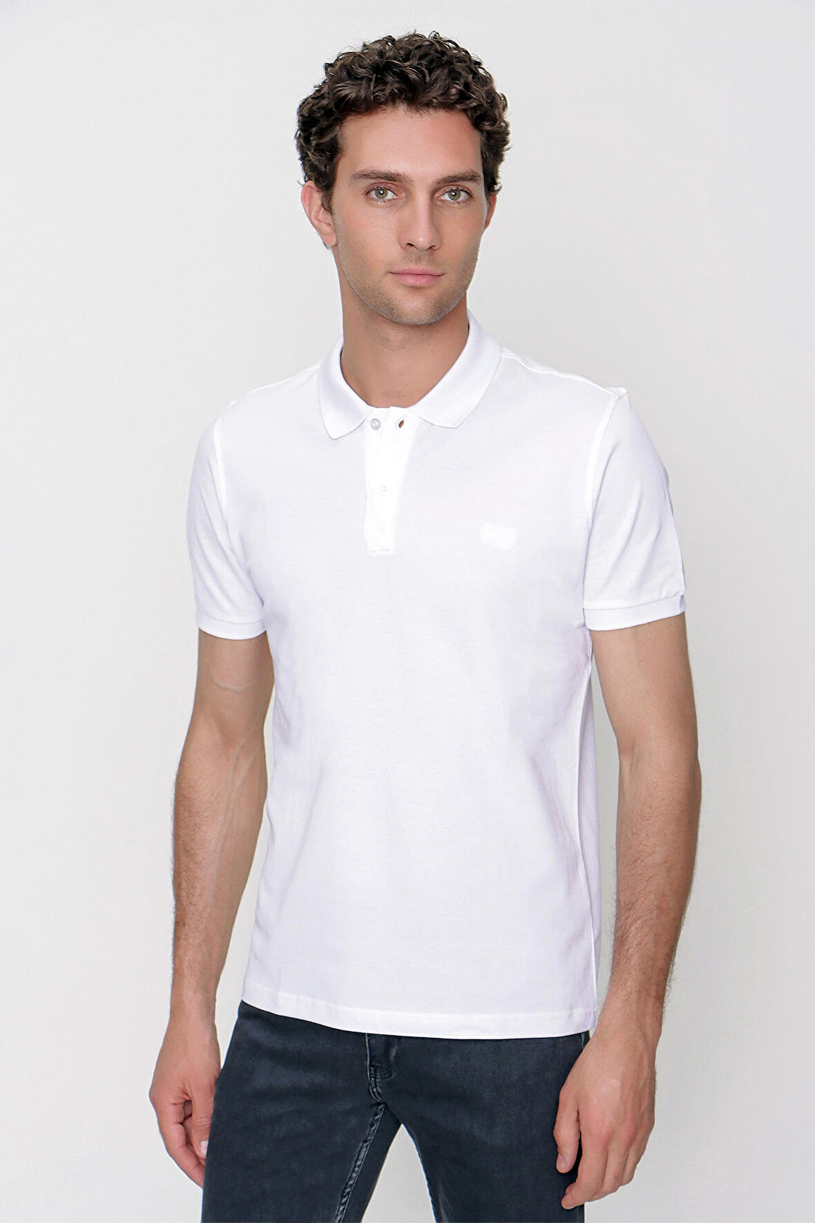  Erkek Beyaz Basic Polo Yaka Dynamic Fit T-Shirt