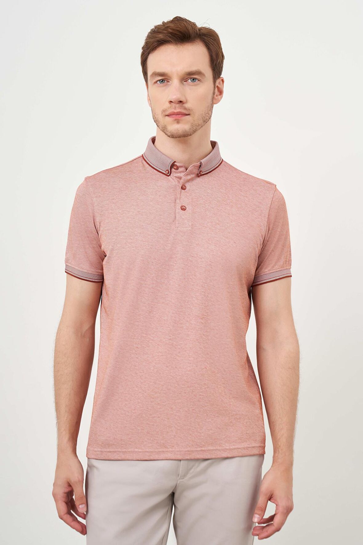  Erkek Kiremit Trend Merserize Düz Düğmeli Yaka Dynamic Fit T-Shirt