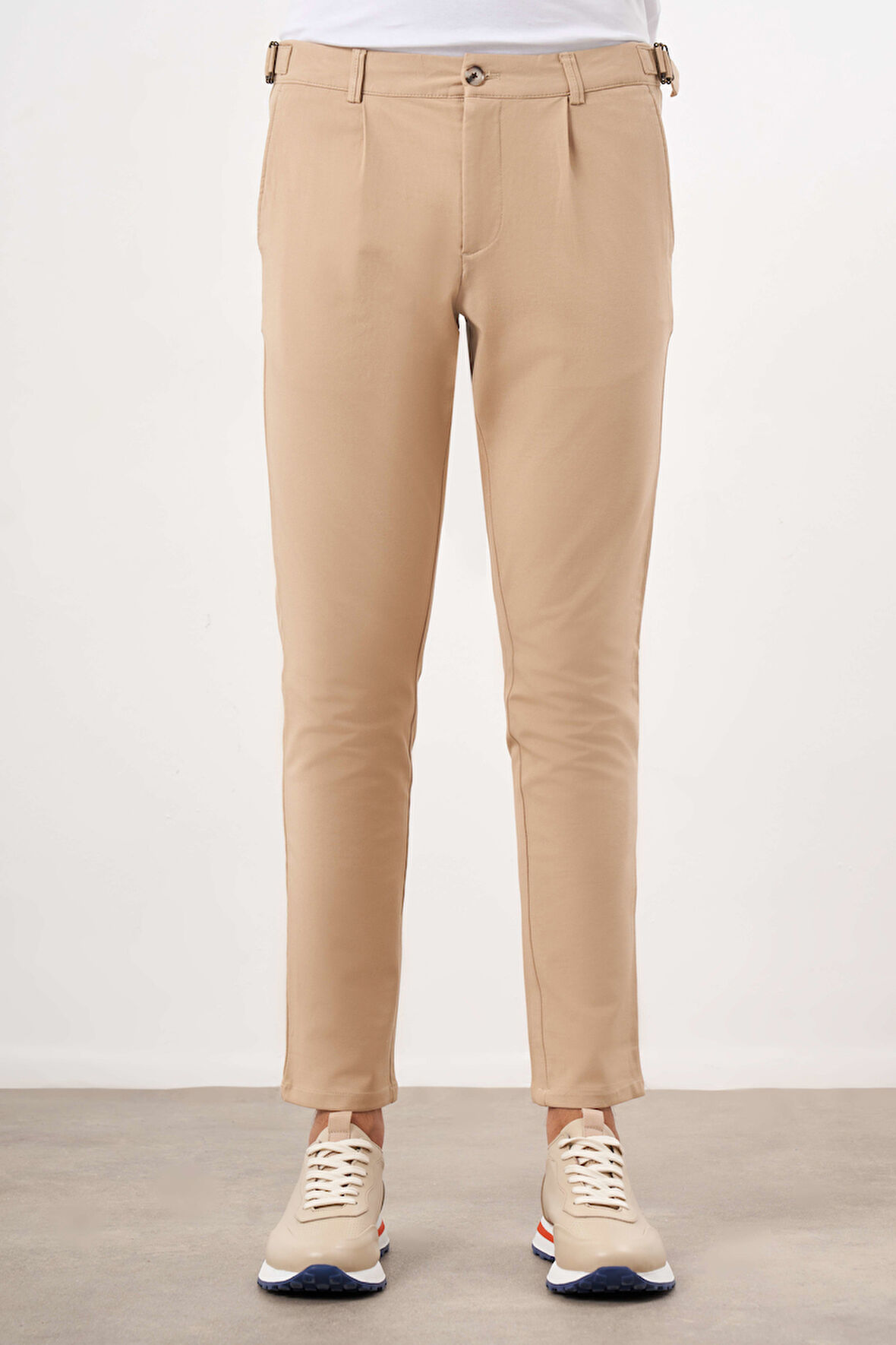  Erkek AÇIK KAHVE Yazlık Pileli Slim Fit Chino Pantolon