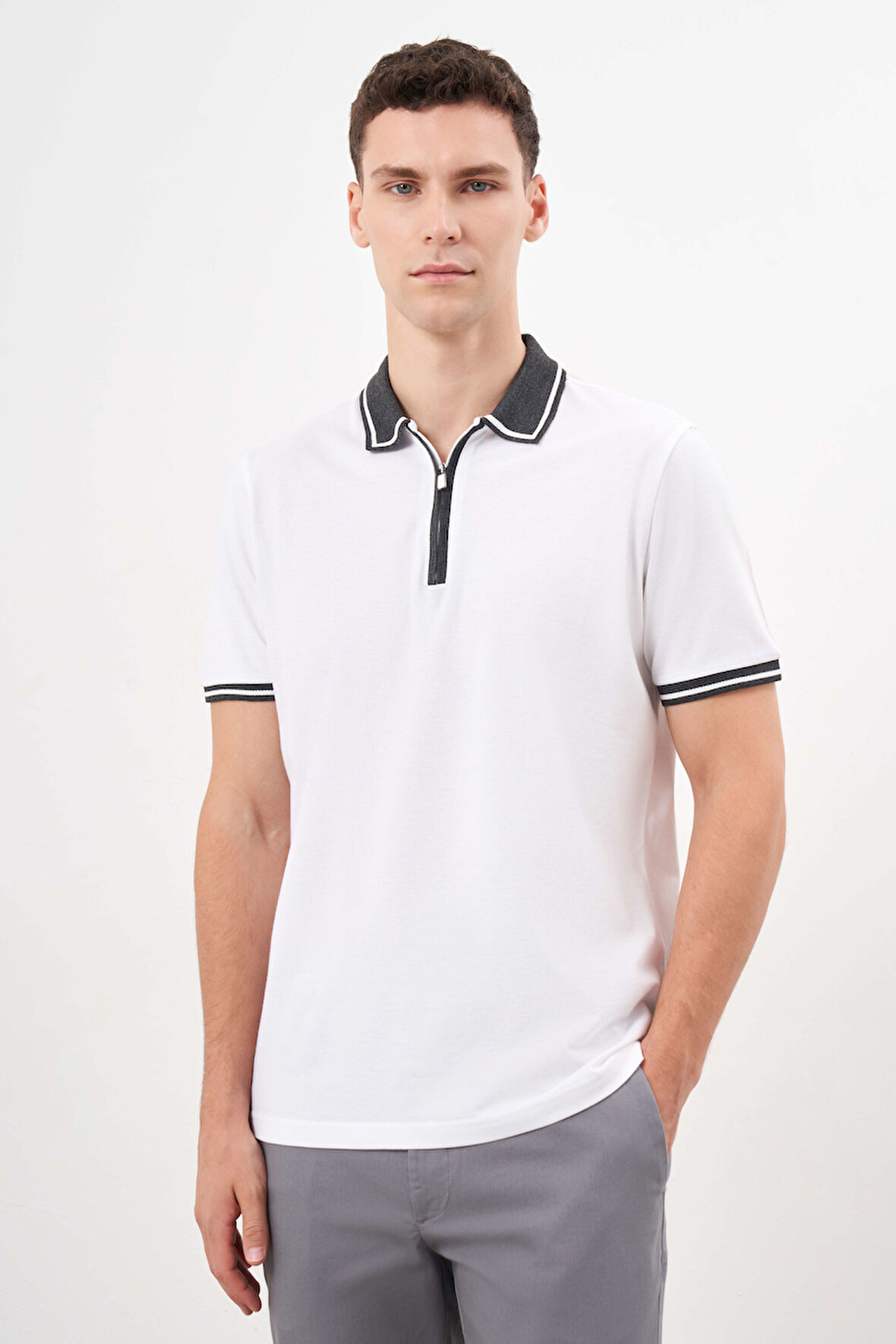  Erkek Beyaz Trend Polo Yaka Dynamic Fit T-Shirt