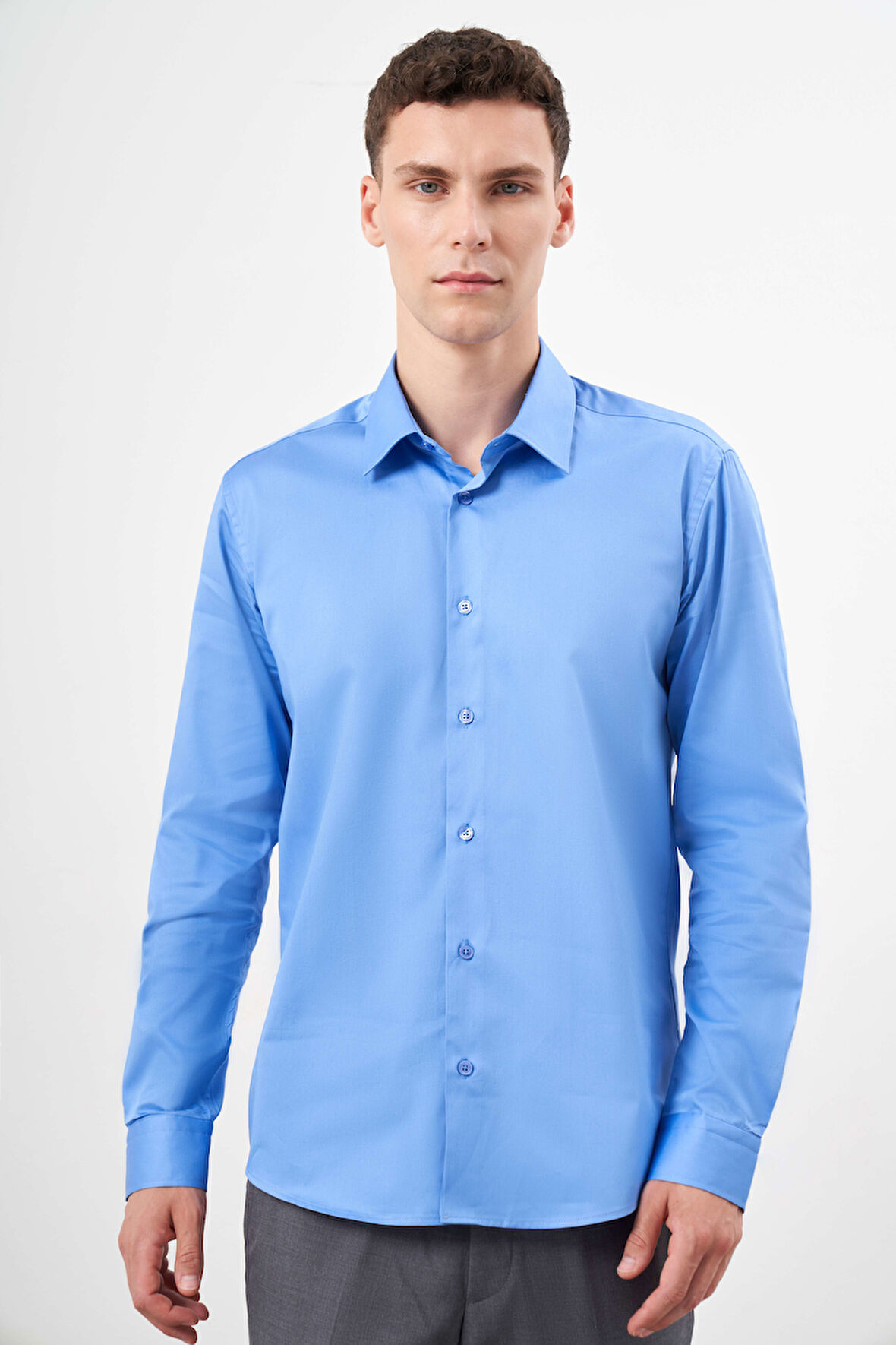  Erkek Koyu Mavi Pamuk Düz Desen Sert Yaka Slim Fit  Gömlek