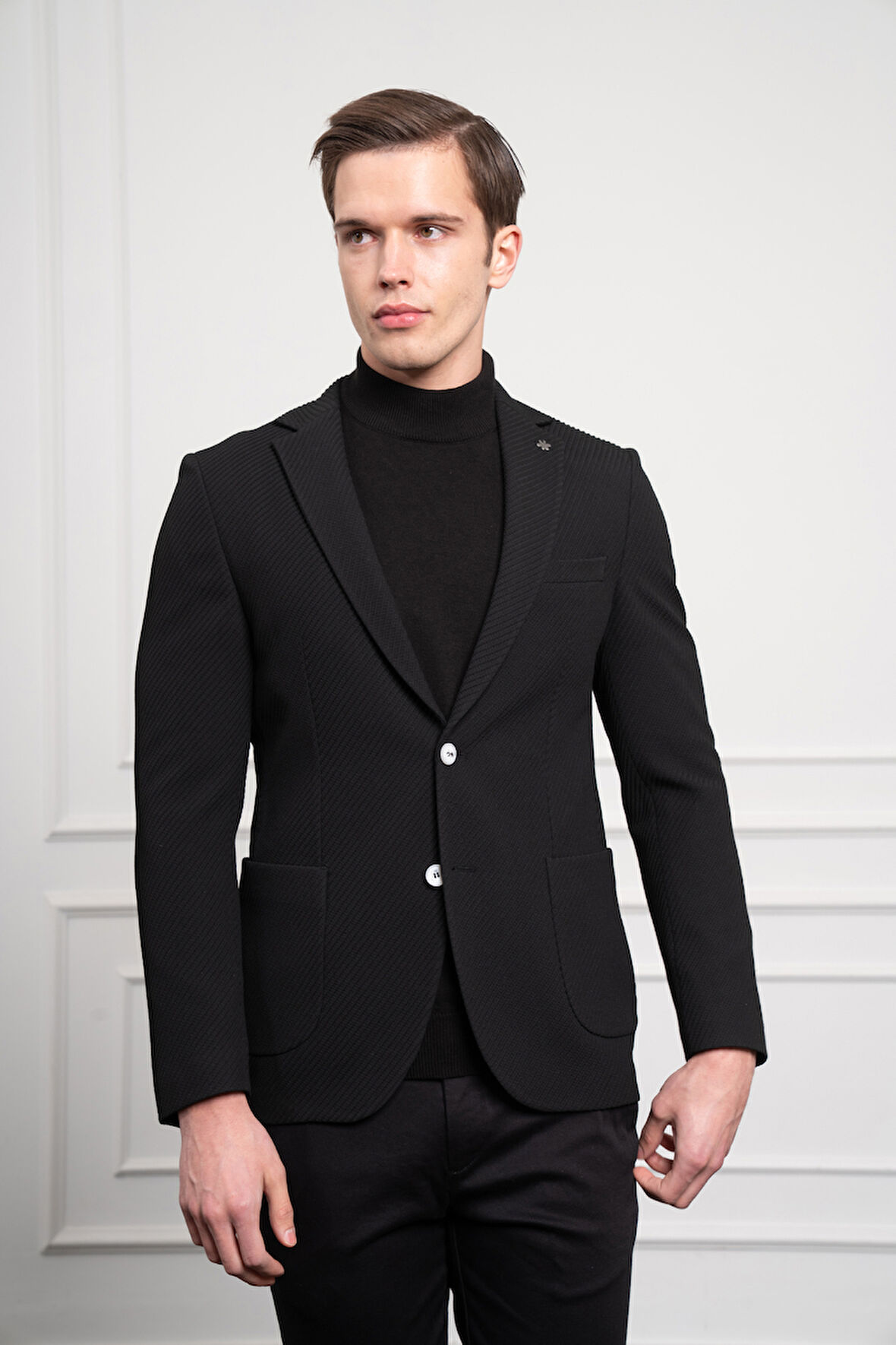 Erkek Siyah Poliviskon Dokuma Desenli Slim Fit Dar Kesim Mono Yaka Ceket