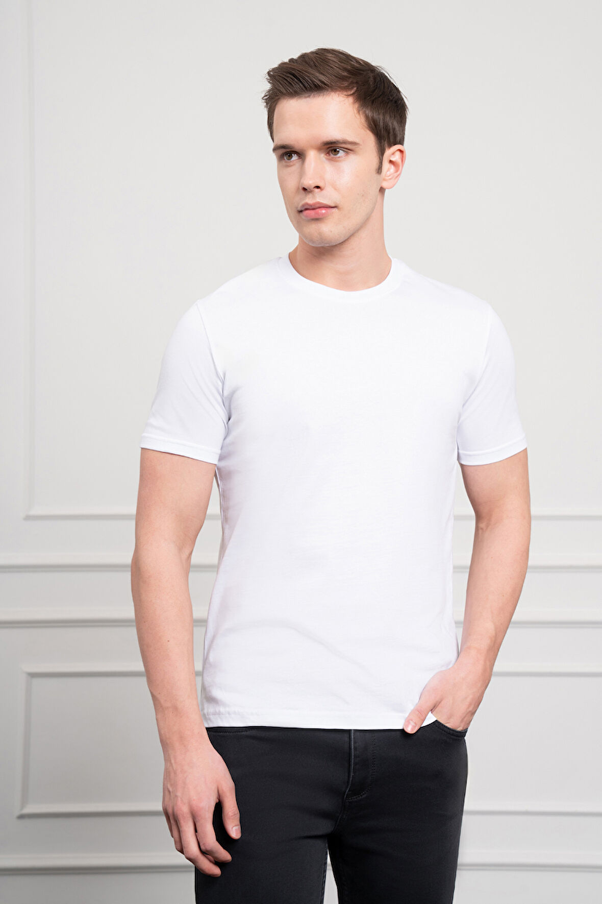  Erkek Beyaz Basic Bisiklet Yaka Dynamic Fit Pamuk T-Shirt