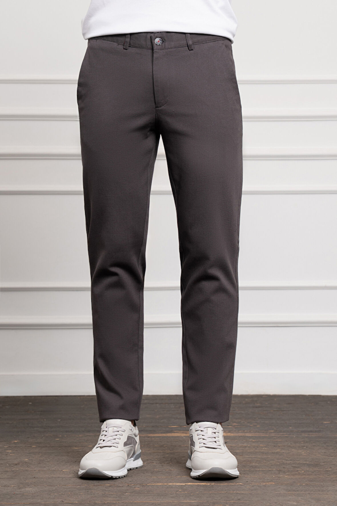  Erkek Füme Dynamic Fit Rahat Kesim Chino Pantolon