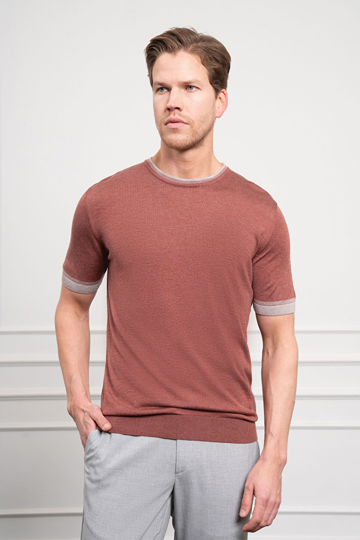  Erkek Kiremit Trend  Polo Yaka Dinamik Fit Rahat Kesim T-Shirt