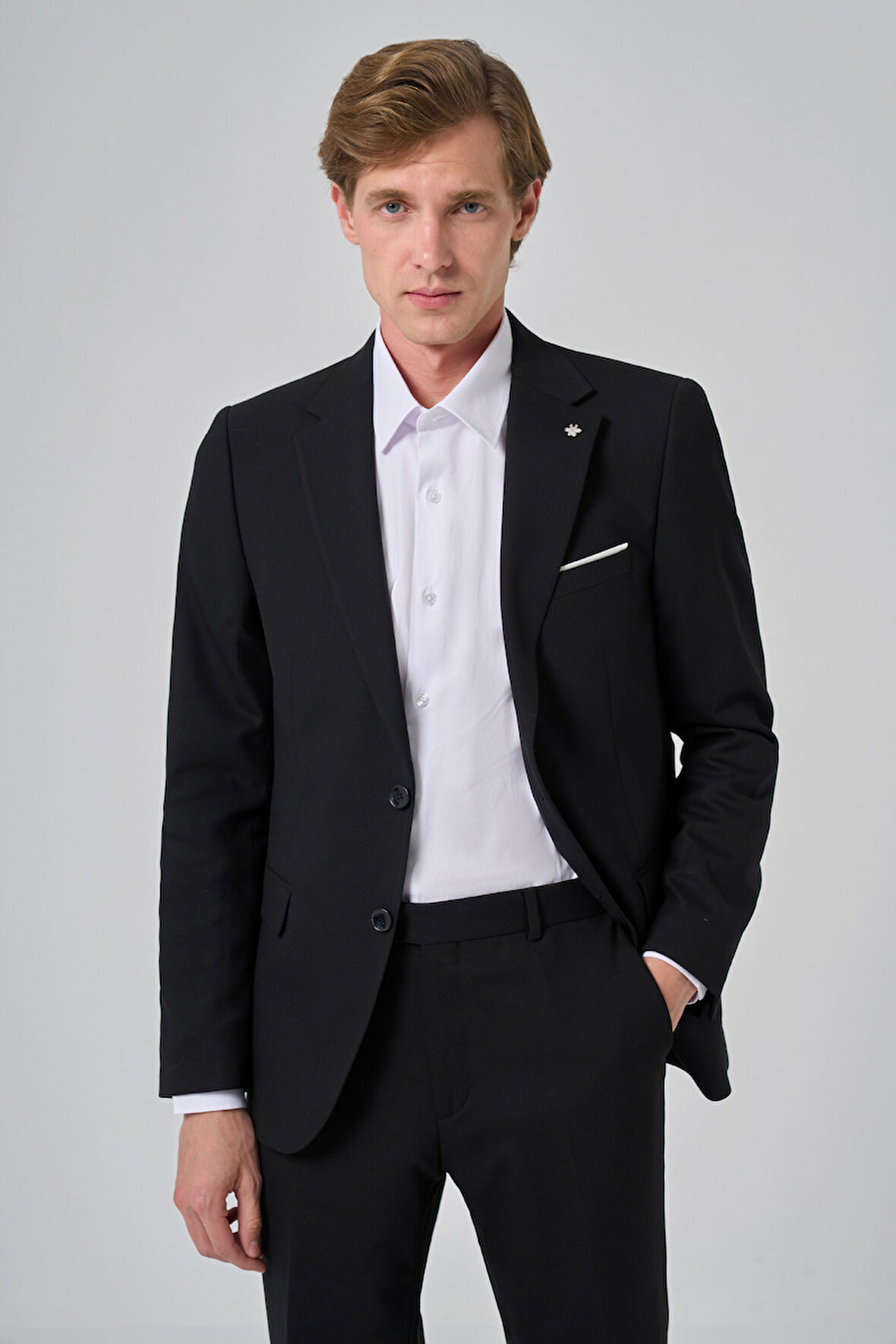  Erkek Siyah Yünlü Slim Fit Mono Yaka Takım Elbise