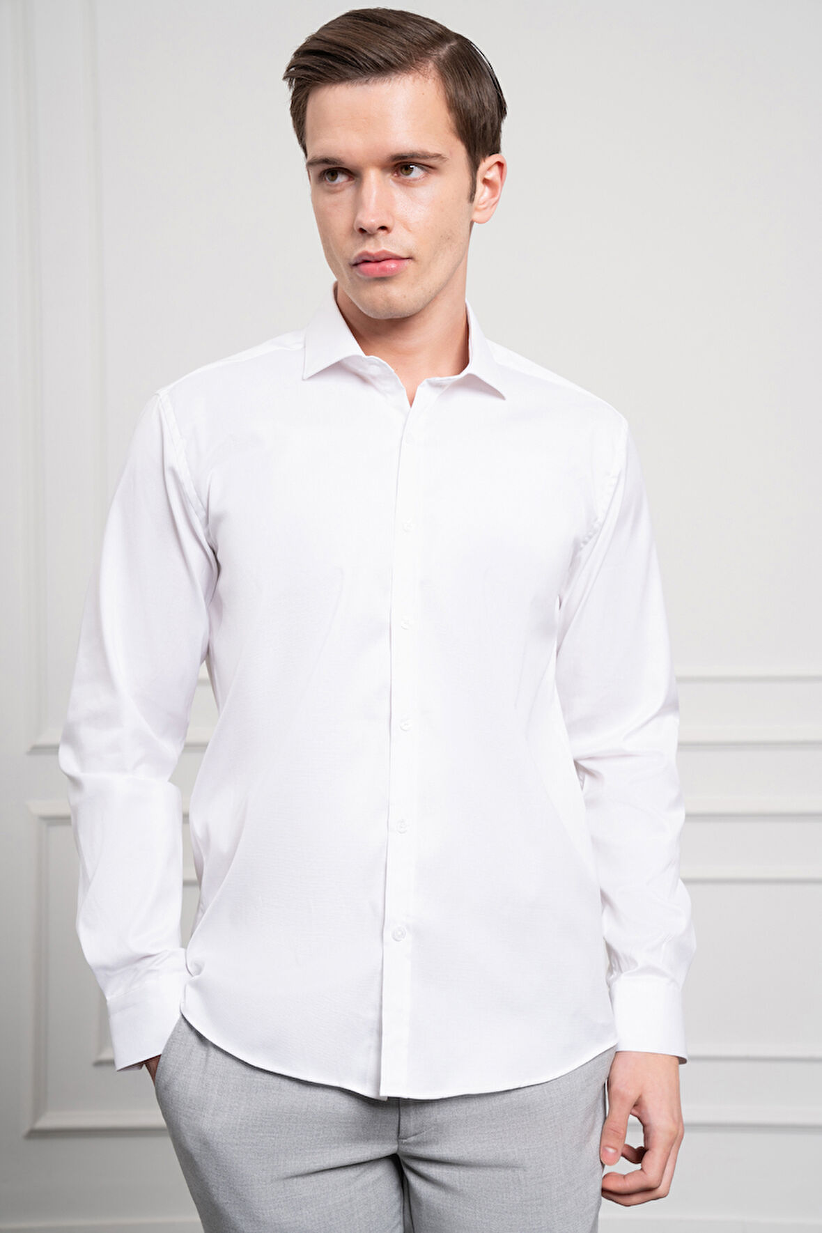  Erkek Beyaz Pamuk Trend Slim Fit İtalyan Yaka Gömlek
