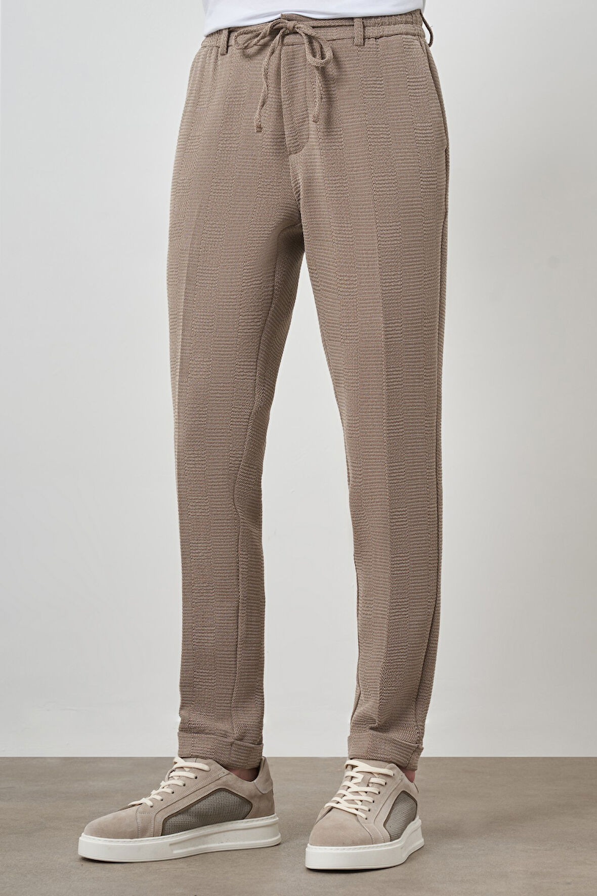  Erkek Bej Trend Slim Fit İpli Jogger Pantolon