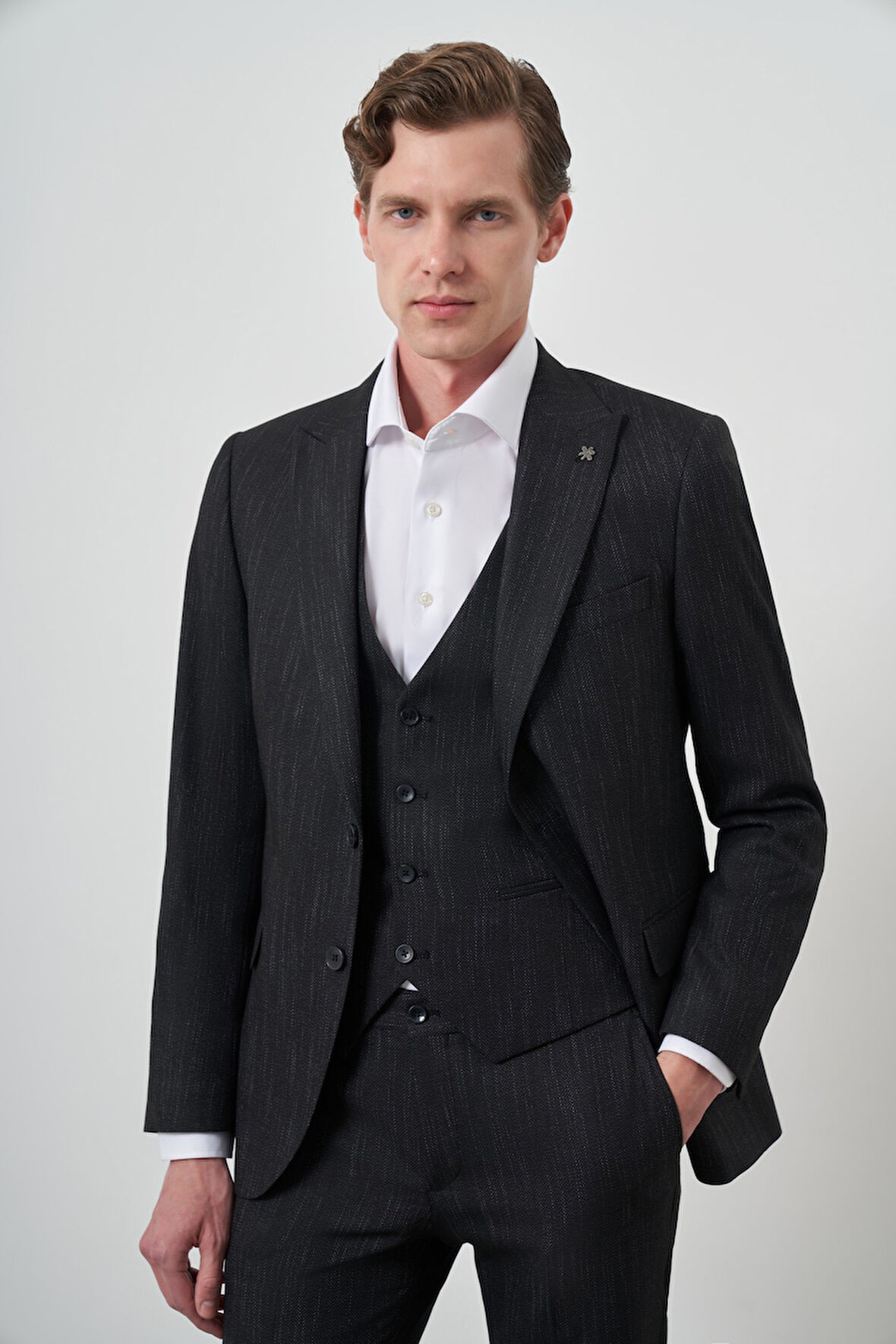  Erkek Siyah Trend Yelekli Slim Fit  Sivri Yaka Takım Elbise