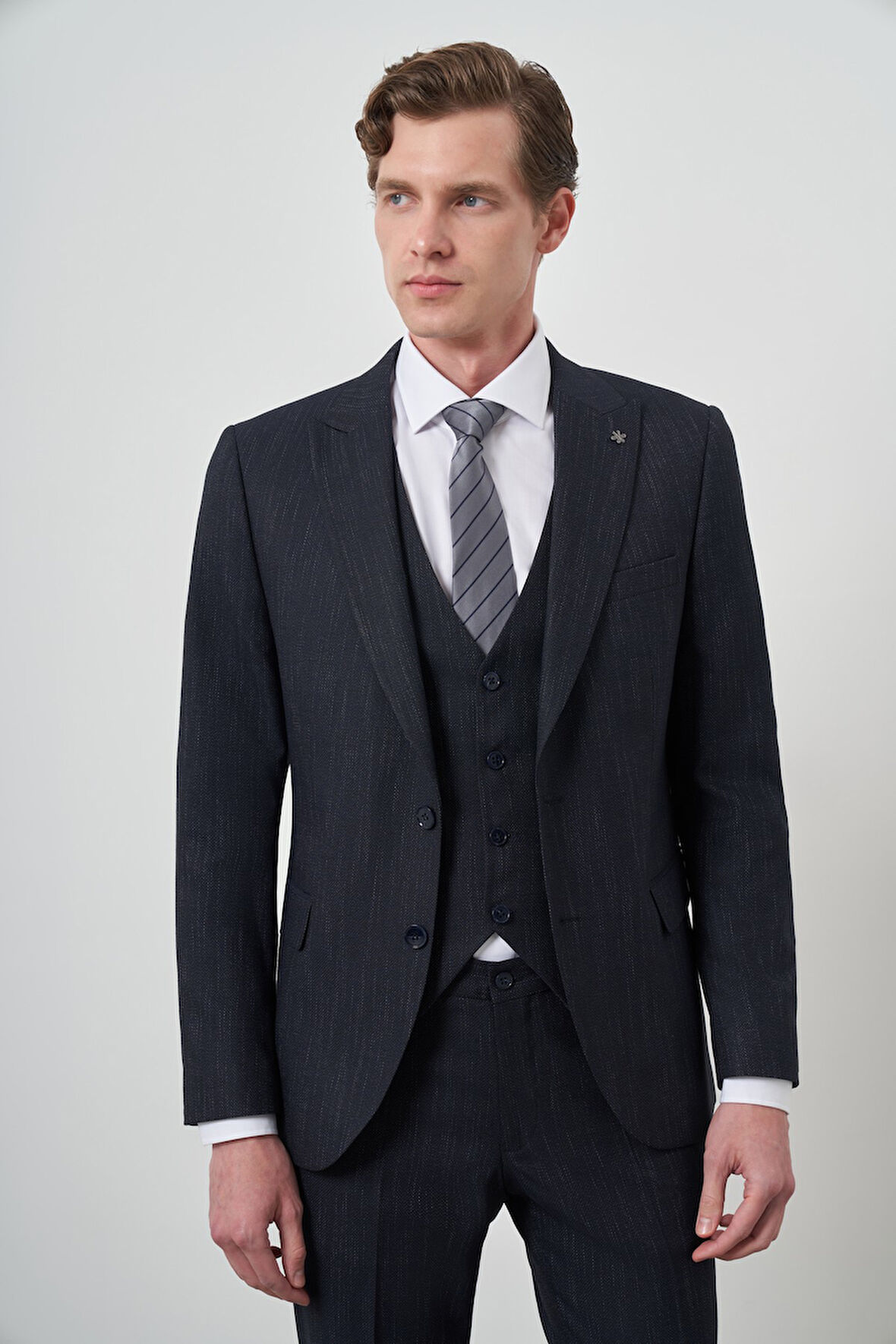  Erkek Lacivert Trend Yelekli Slim Fit  Sivri Yaka Takım Elbise