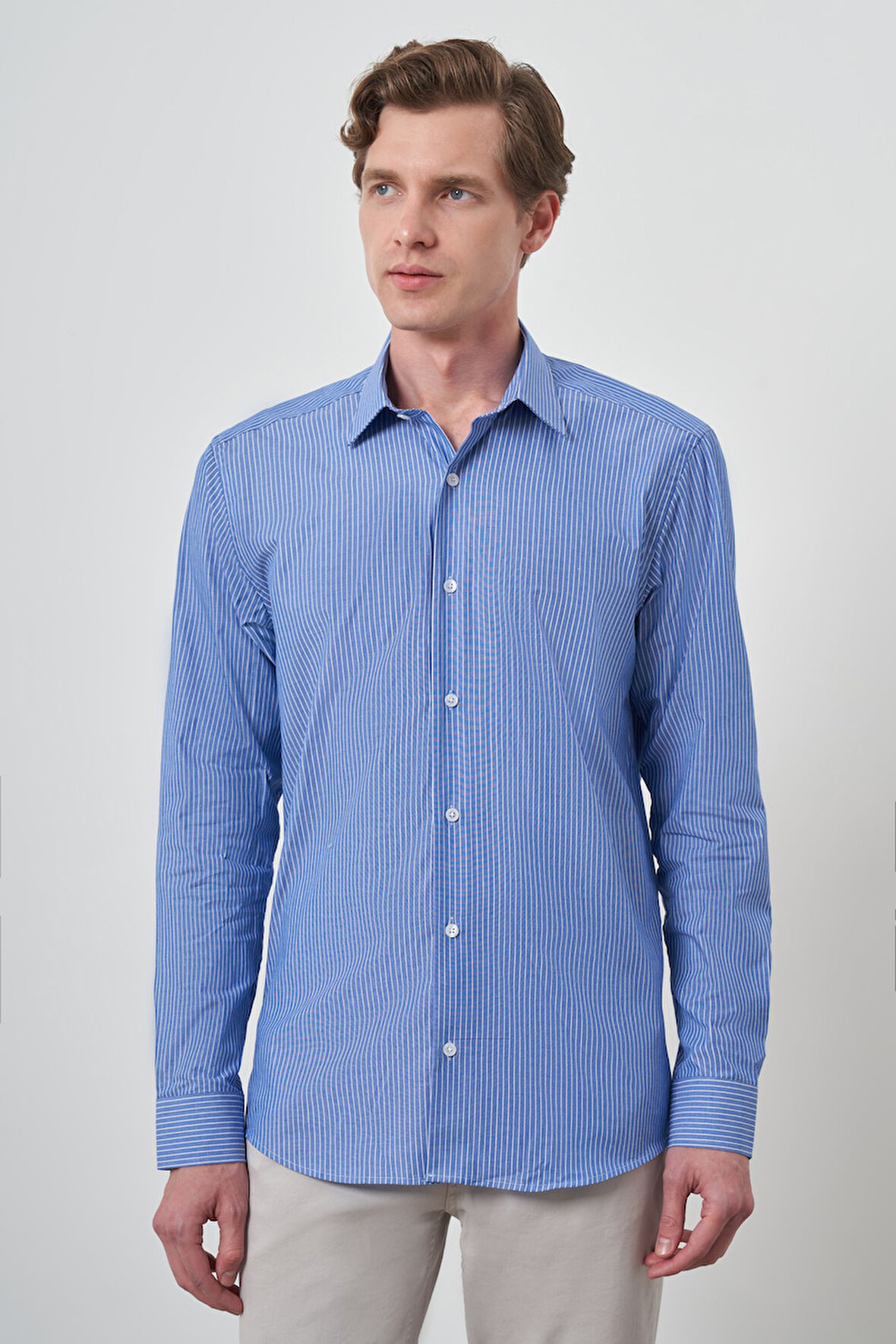  Erkek Mavi Pamuk Trend Slim Fit Sert Yaka Gömlek