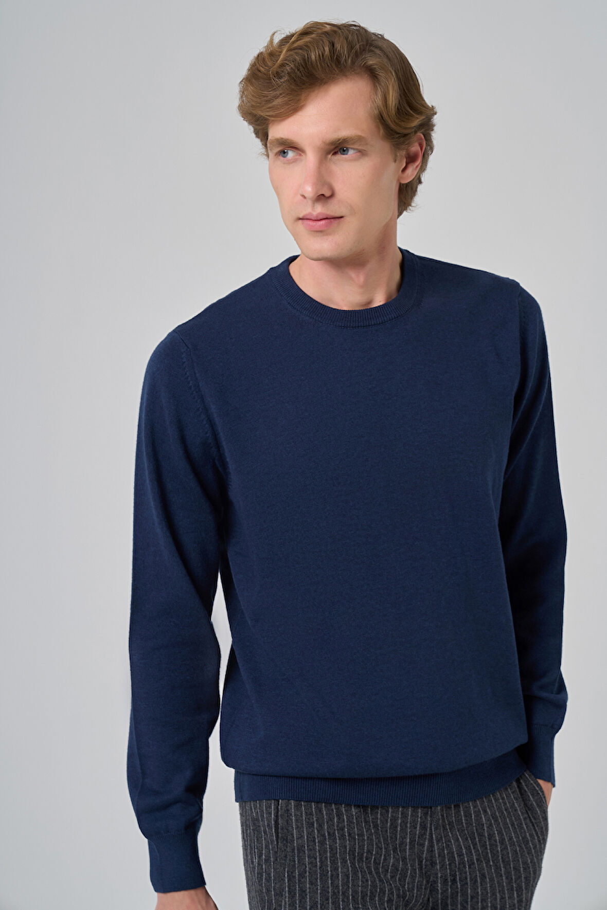  Erkek İndigo Basic Bisiklet Yaka Dynamic Fit Rahat Kesim Triko