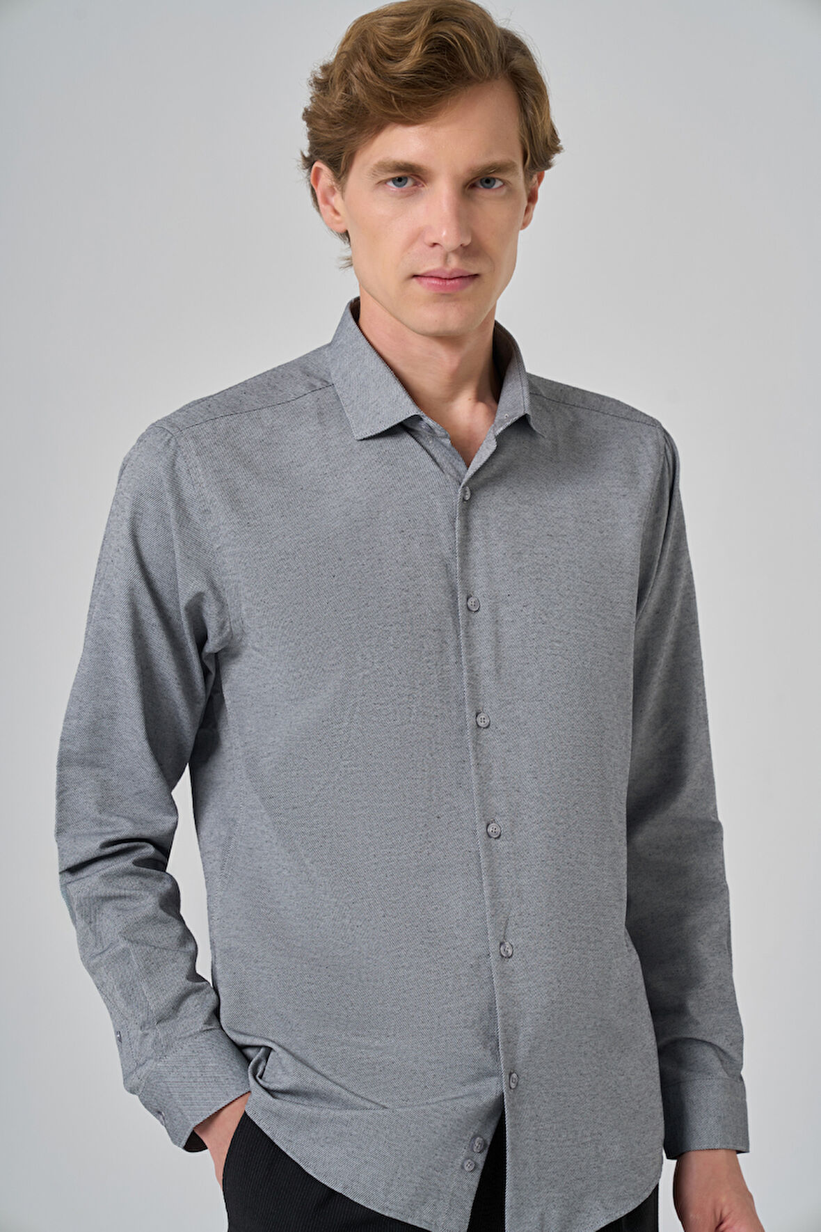  Erkek Gri Slim Fit İtalyan Yaka Gömlek