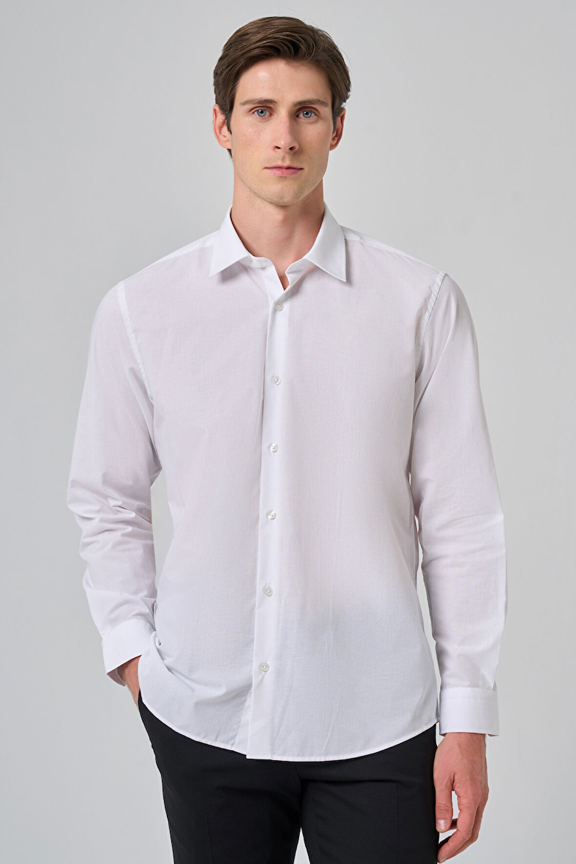  Erkek Beyaz Trend Regular Fit Gömlek