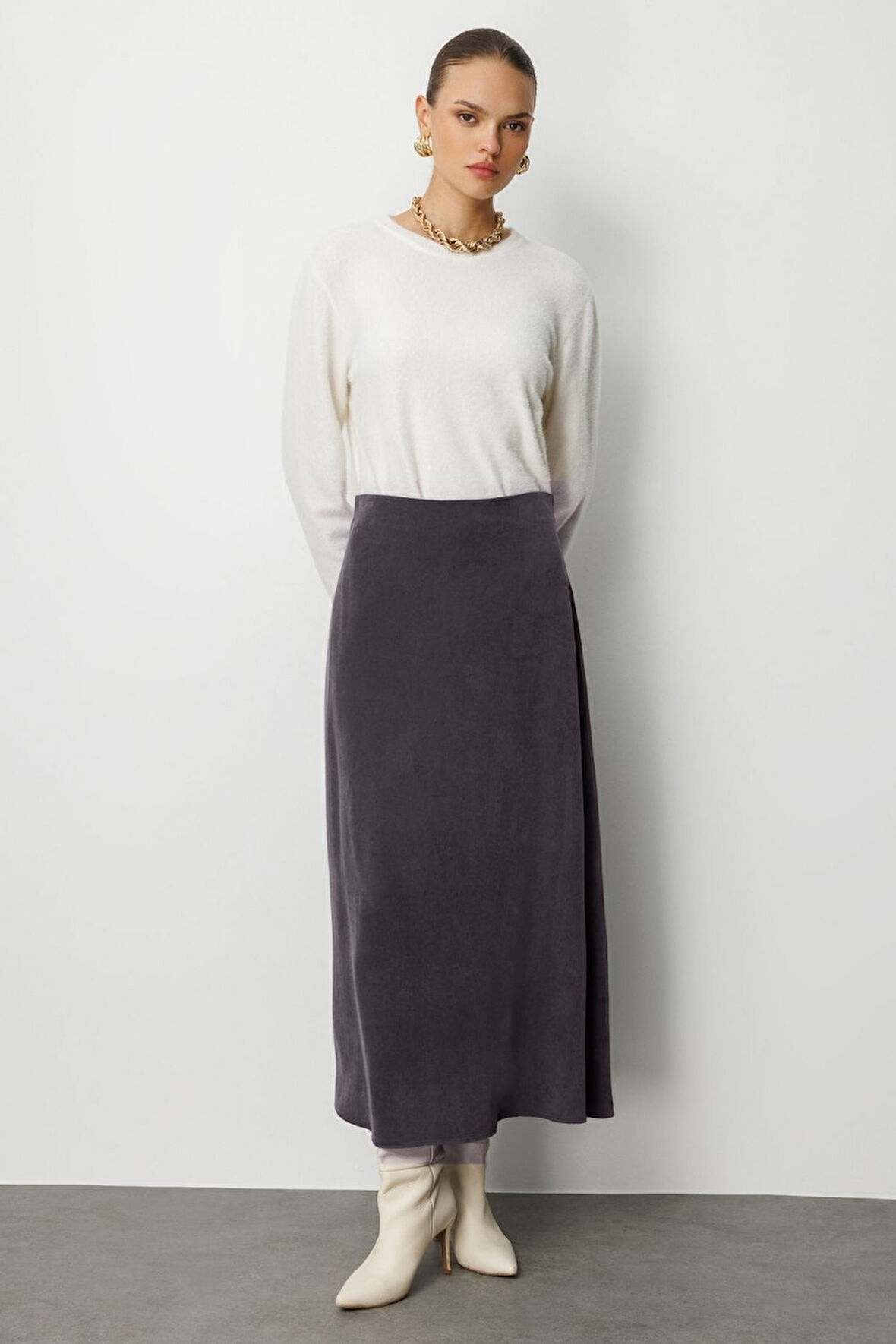 Mizalle A Kesim Cupro Siyah Maksi Etek