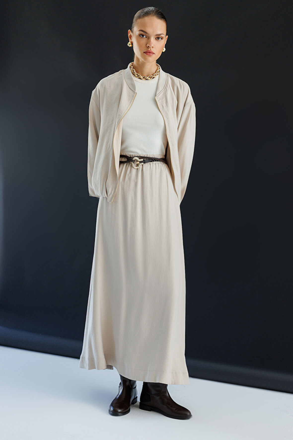 Mizalle Modal Karışımlı Taş Rengi Beli Lastikli  Maksi Etek