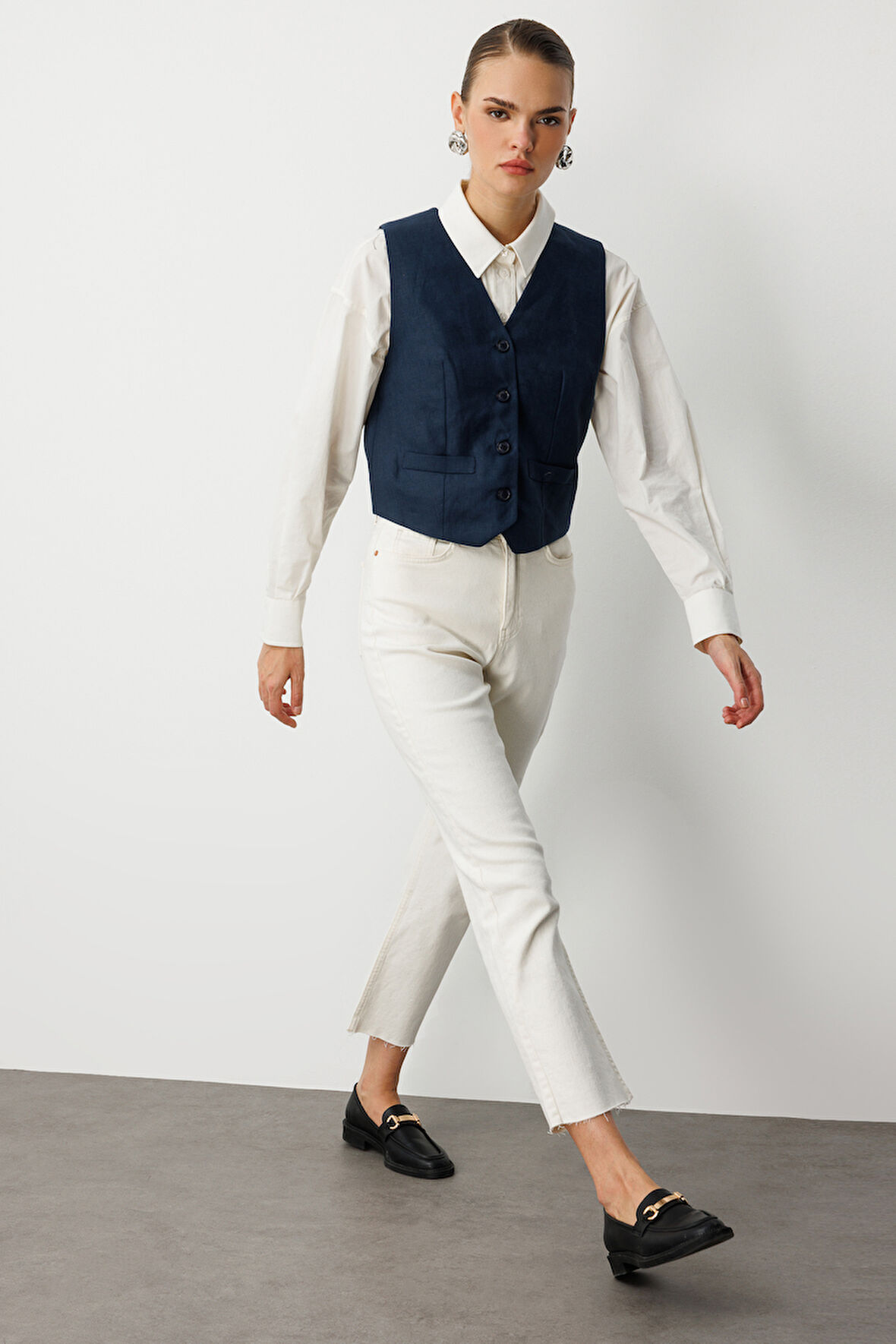 Mizalle Lacivert Saf Keten Yelek