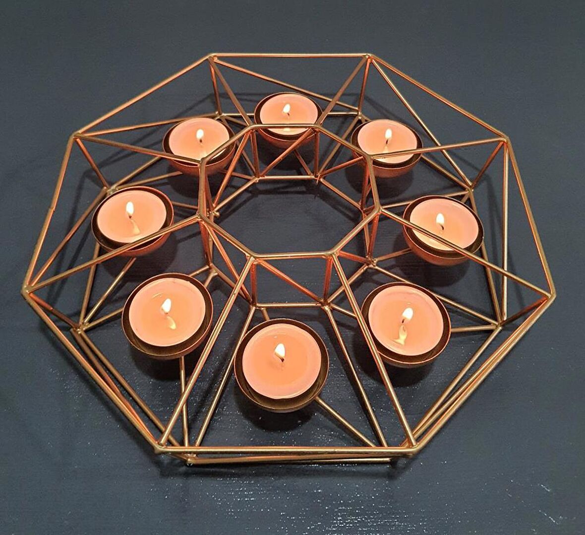 DEKORATİF METAL TEALIGHT MUMLUK 8 HAZNELİ 28CM