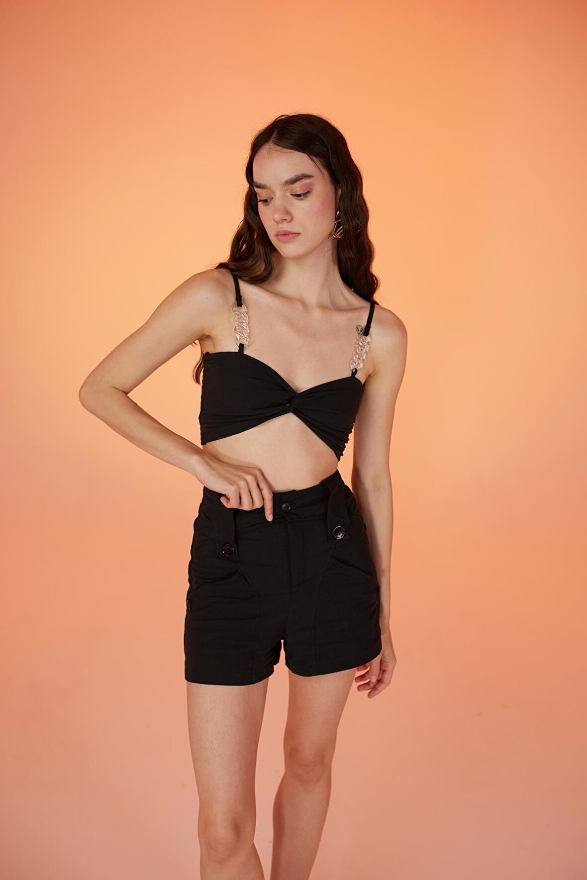 Koton Kumaş Şeffaf Rise Zincir Detaylı Bluz Siyah