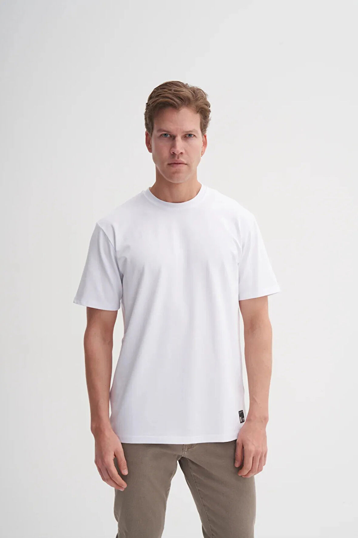 Cazador Bisiklet Yaka Regular Fit Rahat Likralı Düz Tişört 4142