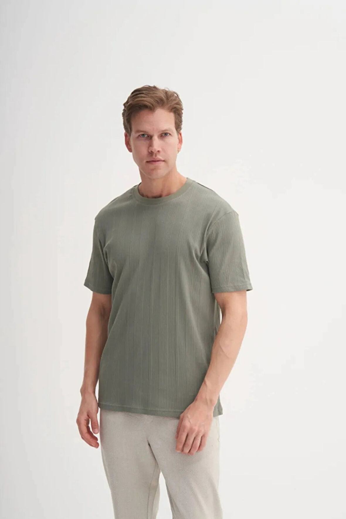 Cazador Bisiklet Yaka Slim Fit Likarlı Düz Tişört 4163 Haki