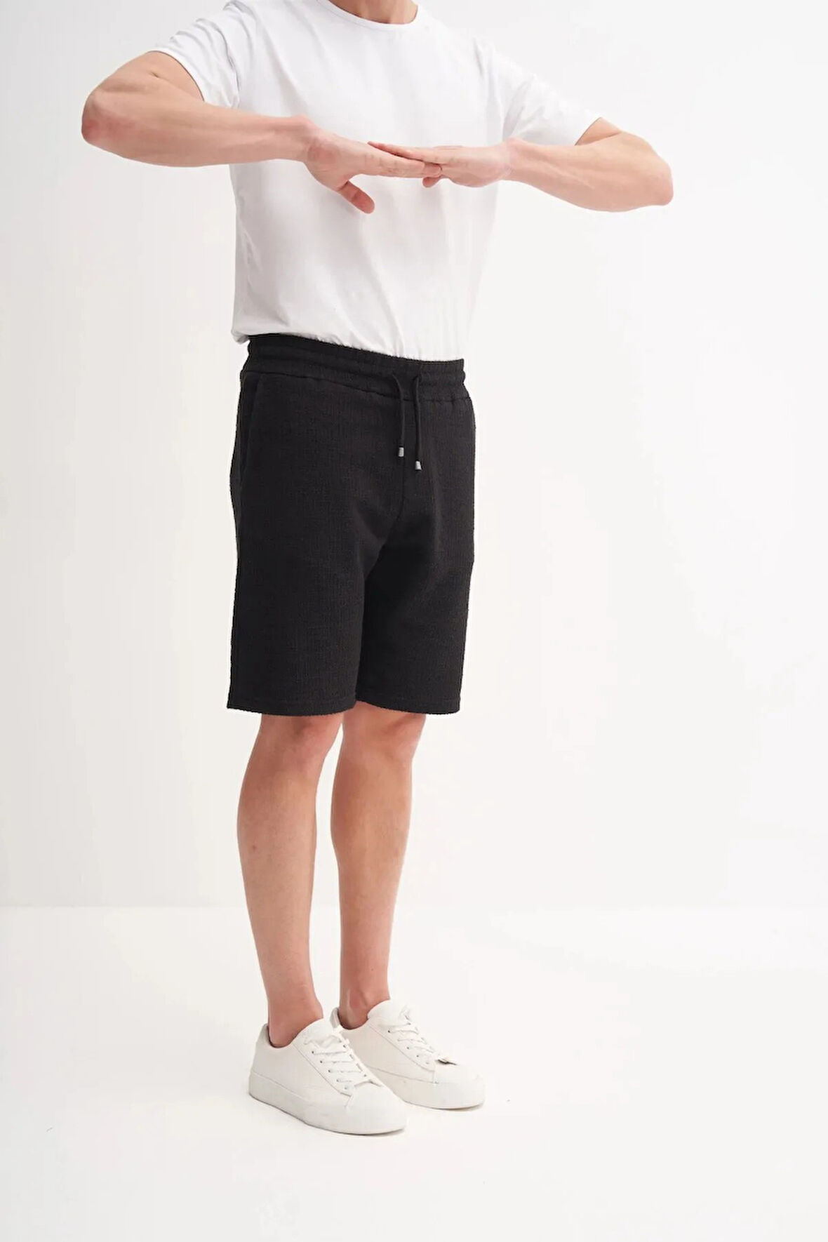 Cazador Jakarlı Regular Fit Örme Bermuda Şort 6073 Siyah